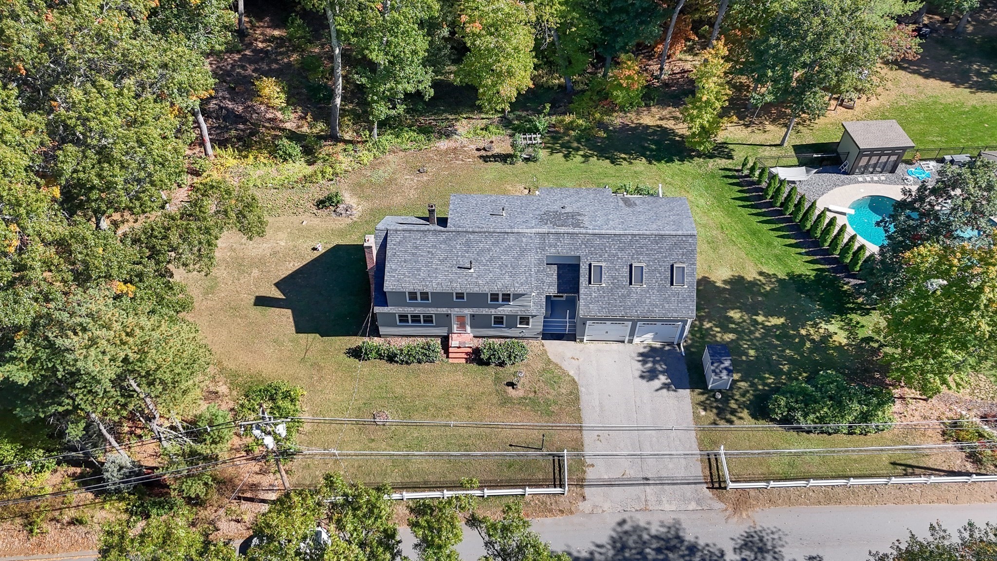 main property photo 37