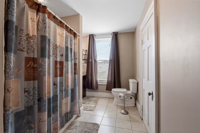 main property photo 13