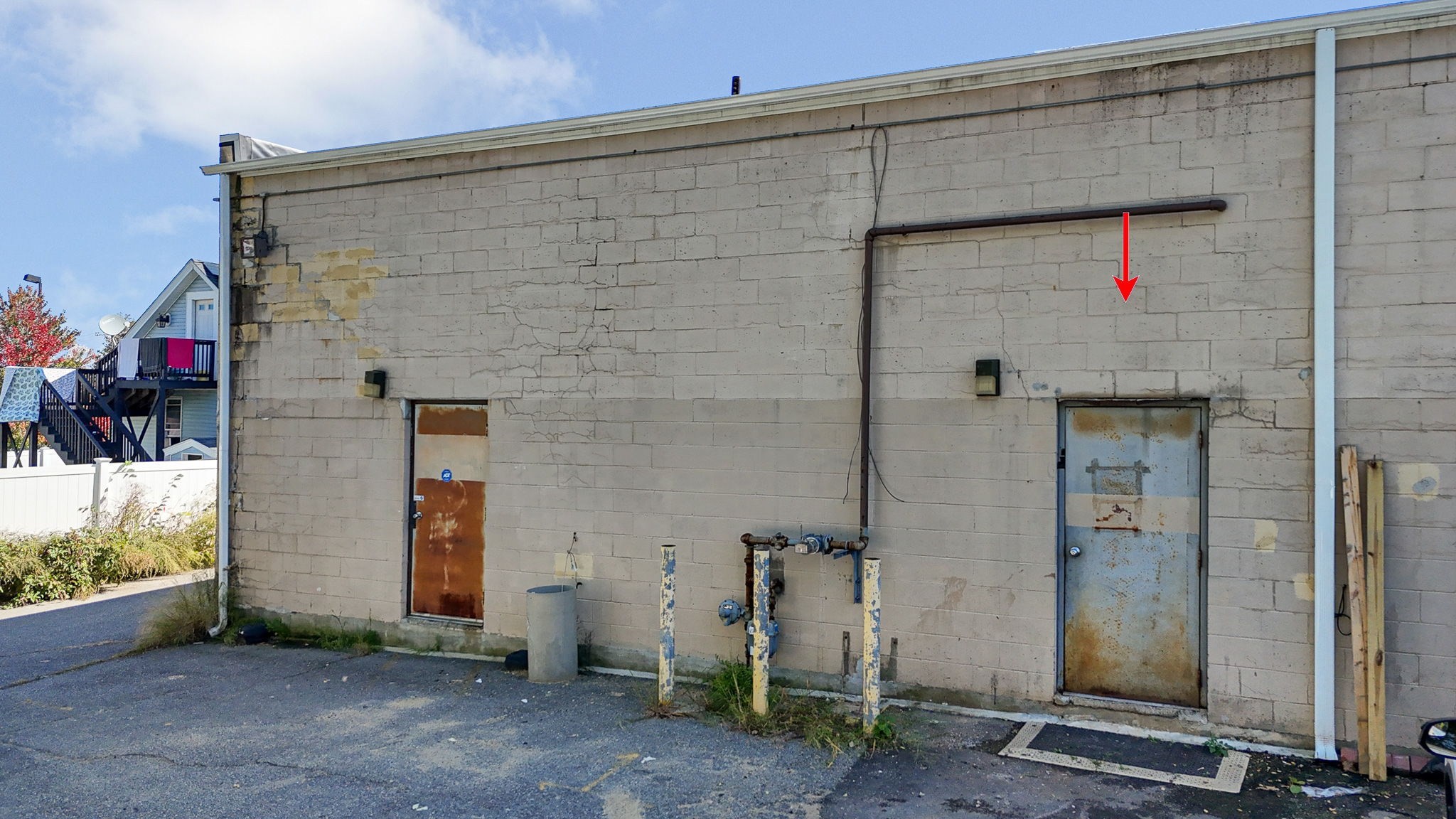 main property photo 9