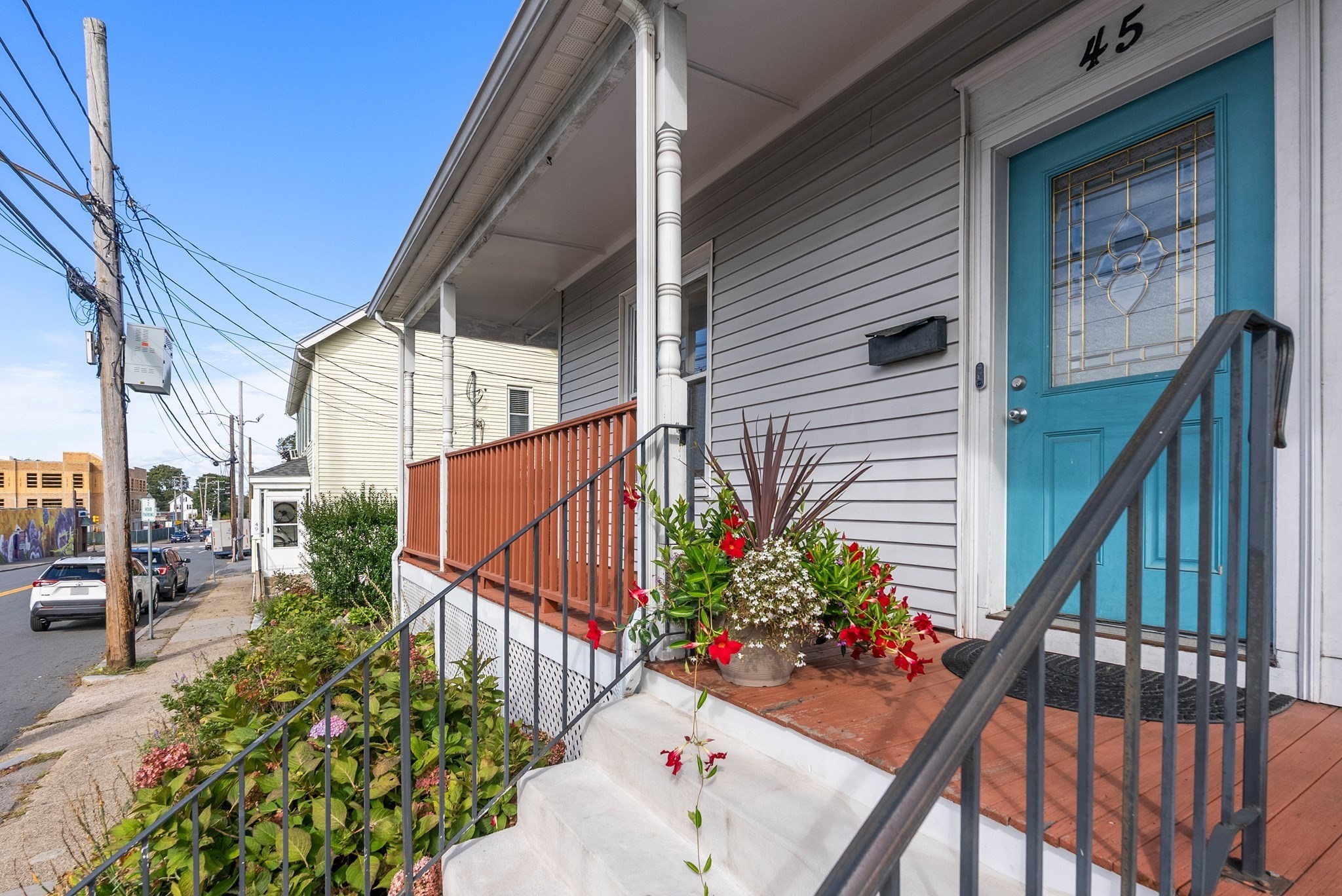 main property photo 2