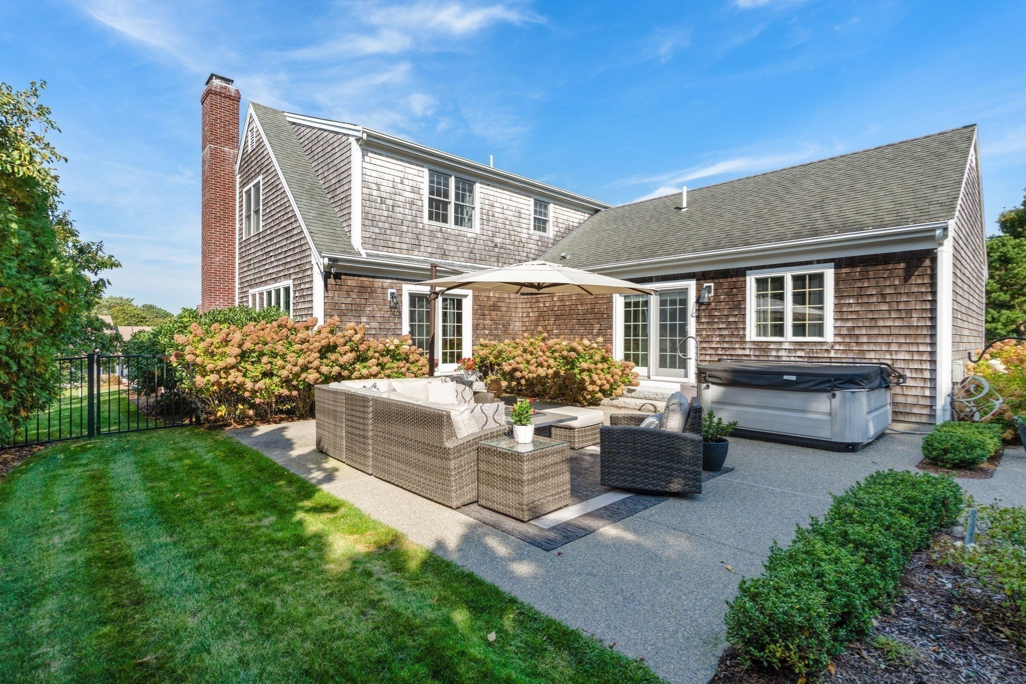 main property photo 34