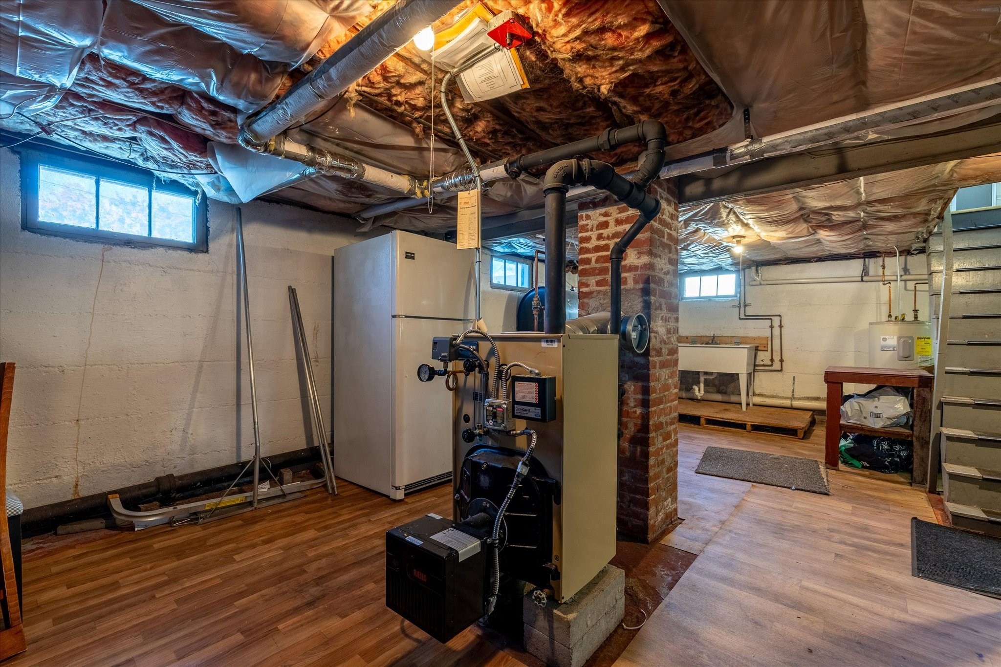 main property photo 32