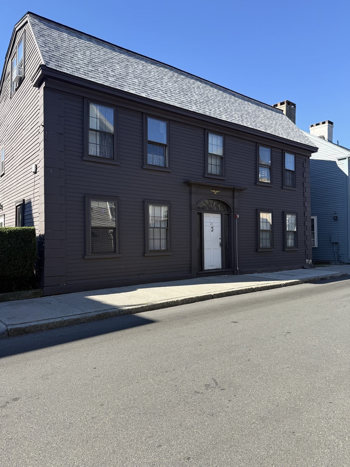 main property photo 10