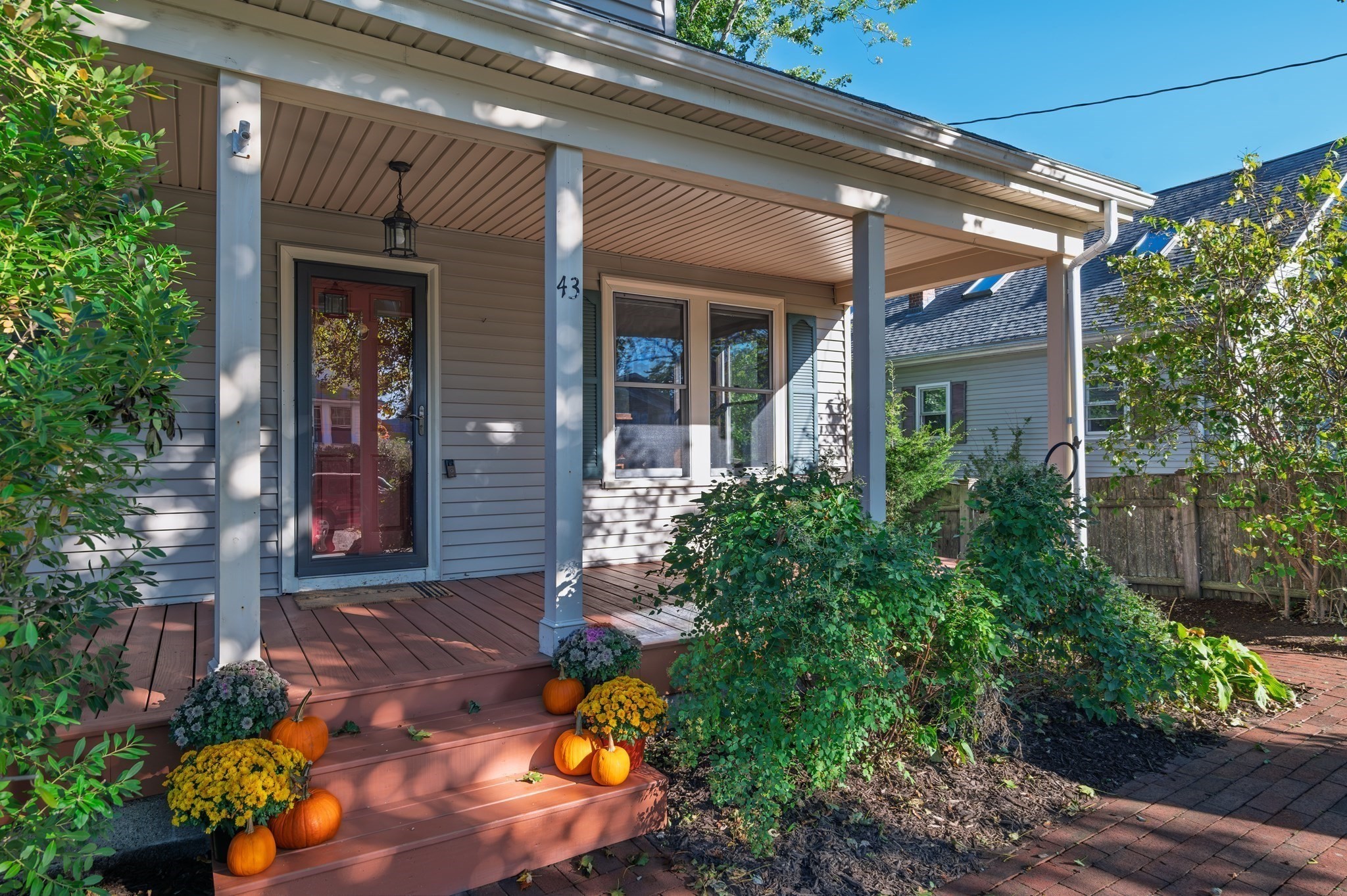main property photo 3