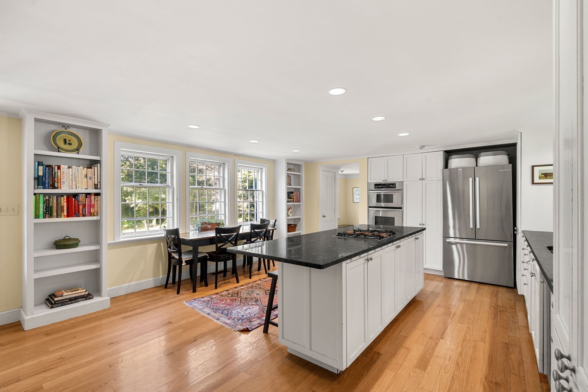 main property photo 5