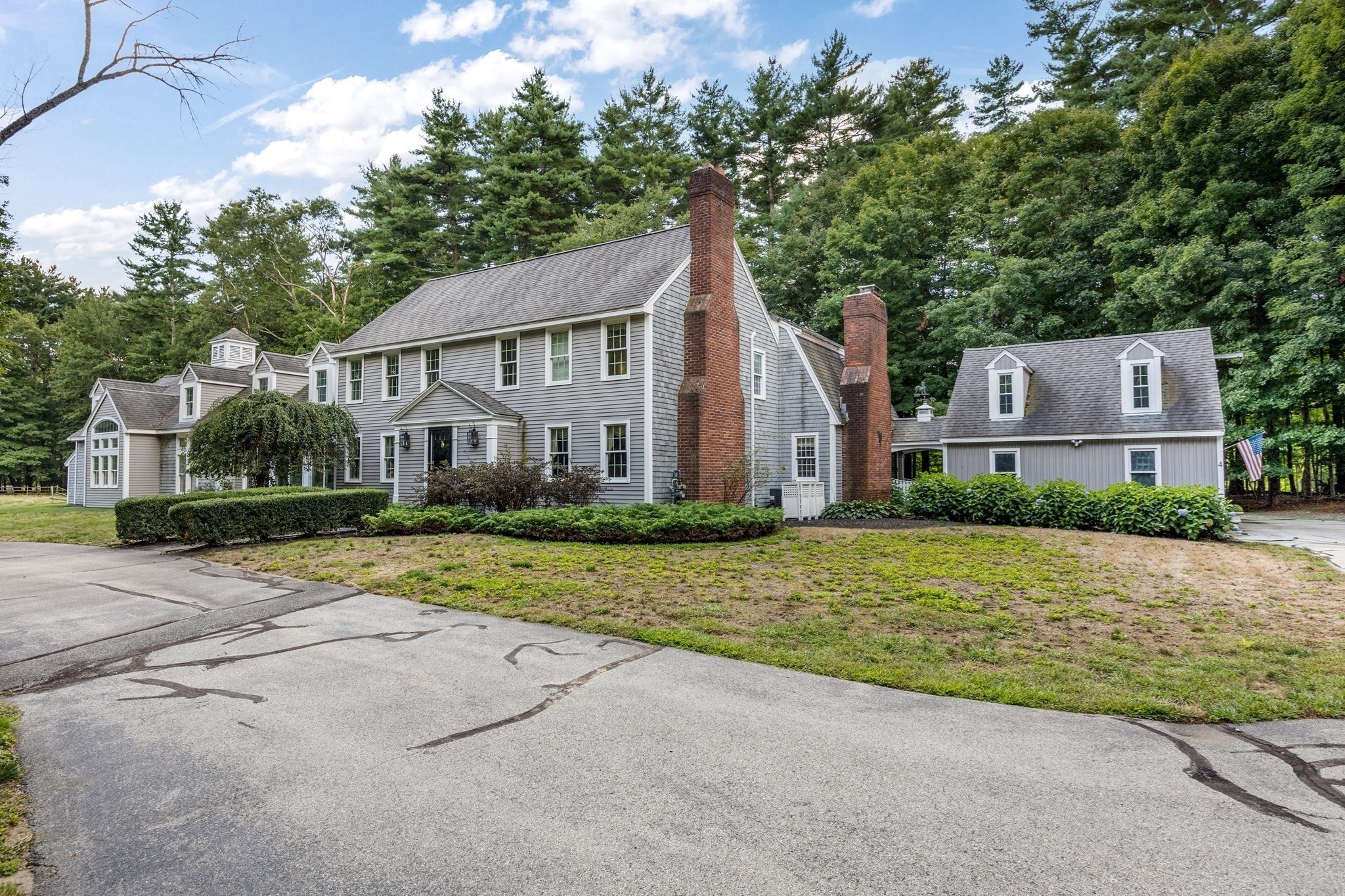 main property photo 4