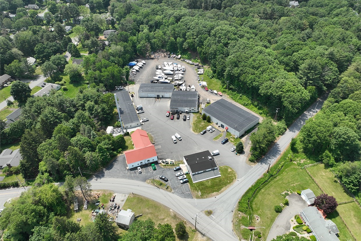 main property photo 9