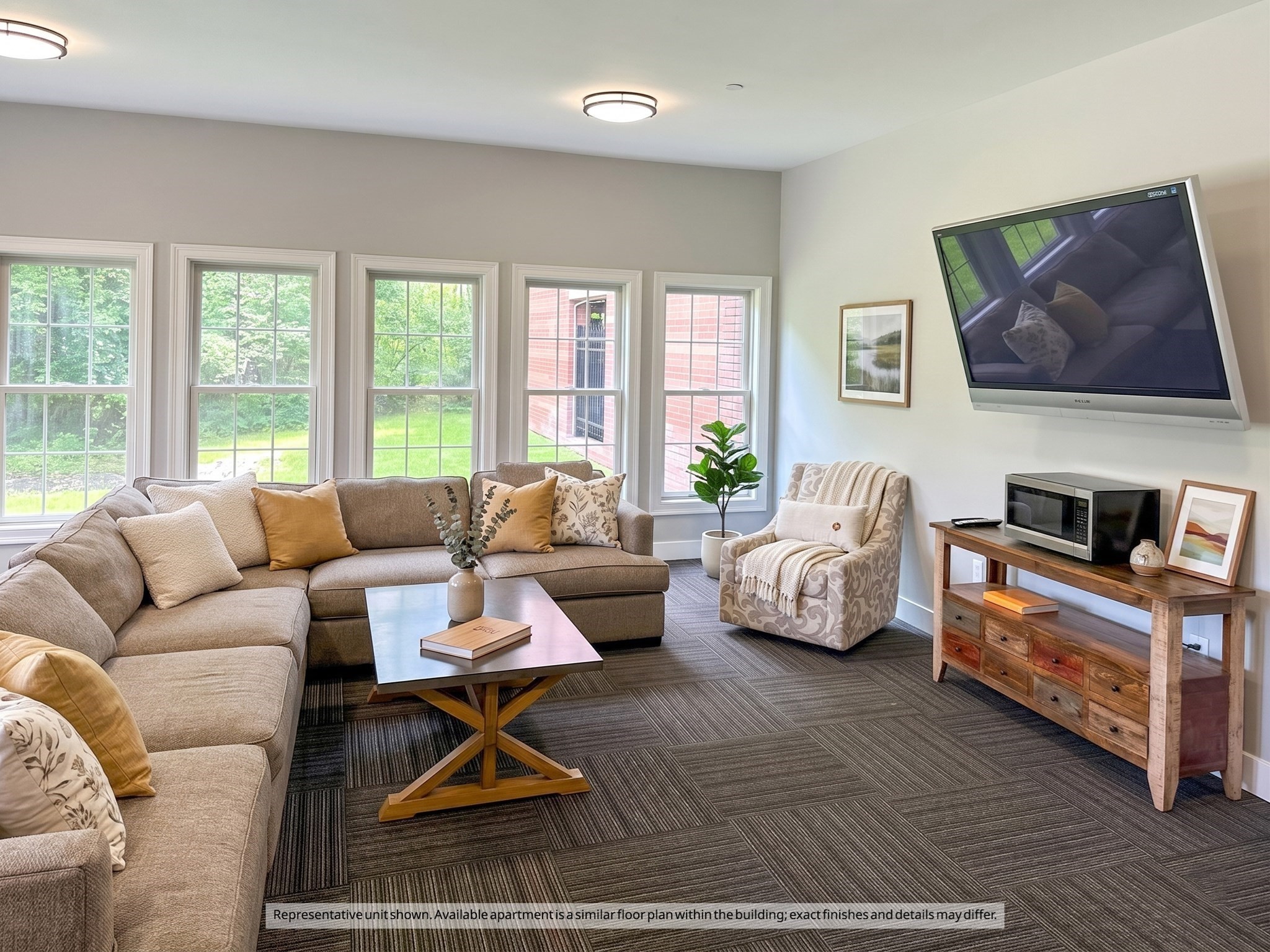 main property photo 6