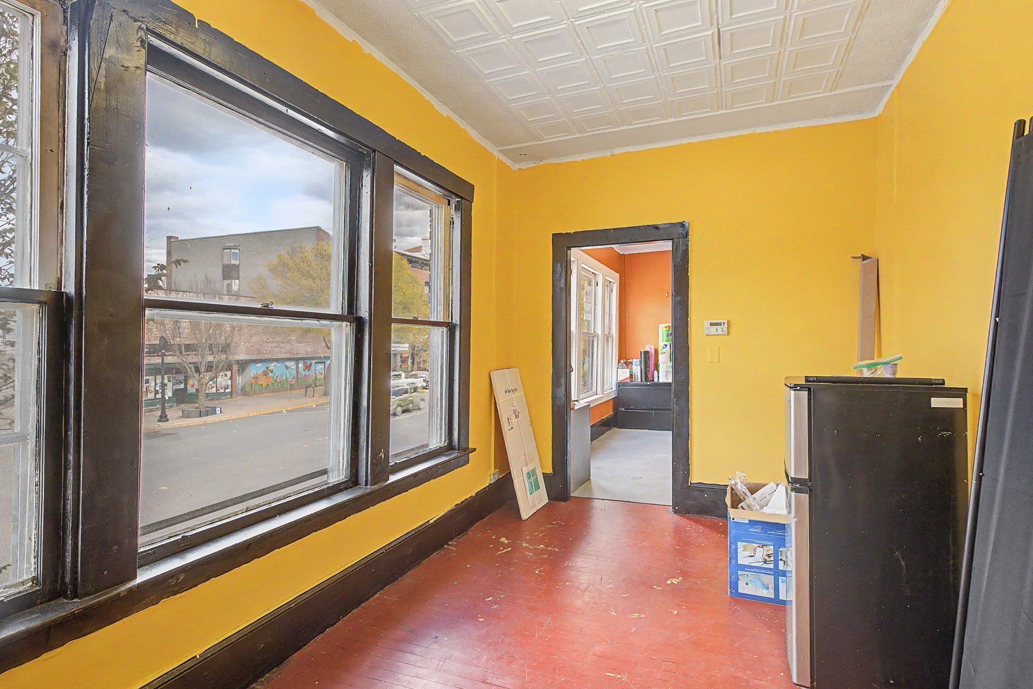 main property photo 16