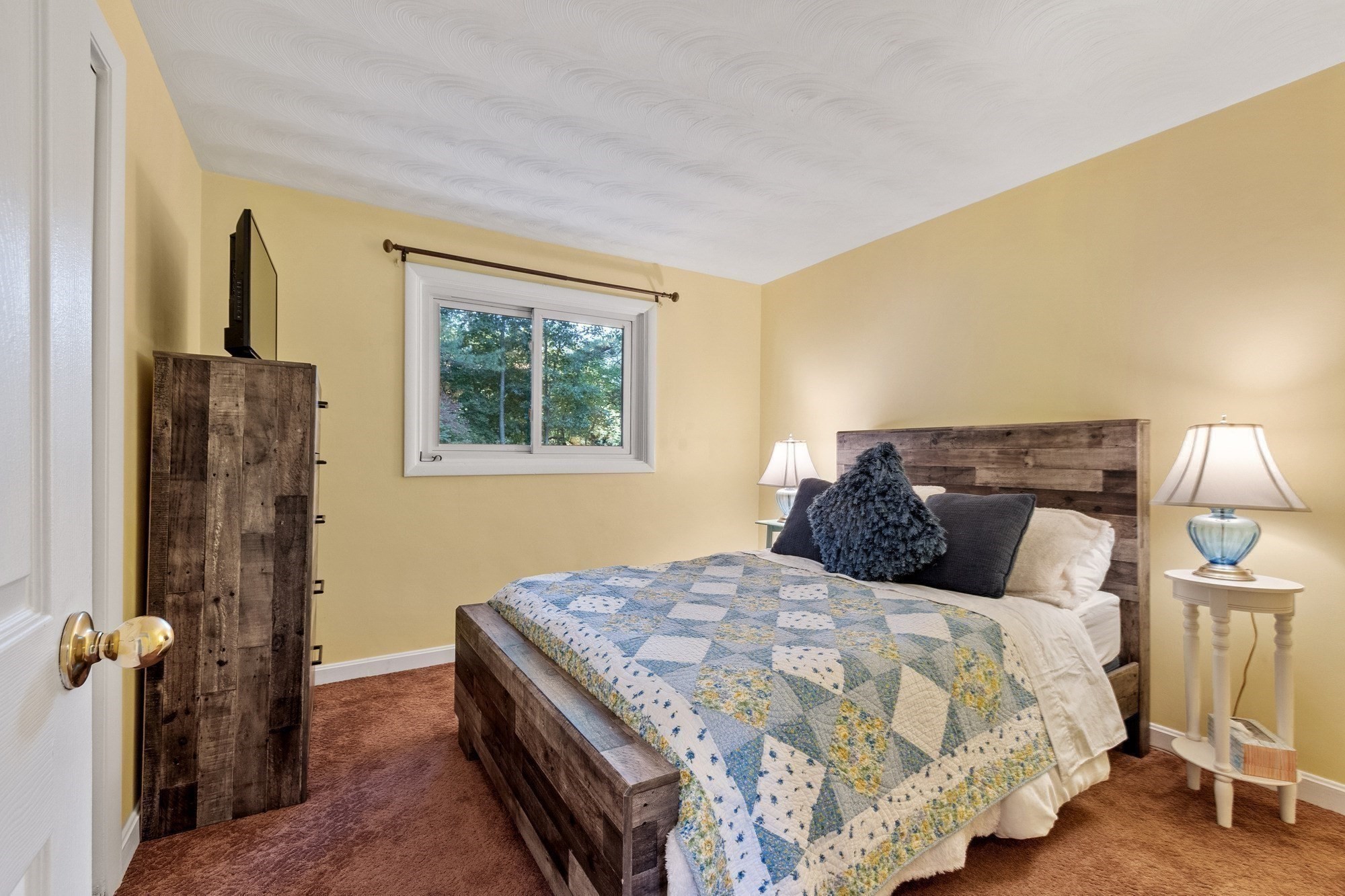 main property photo 29