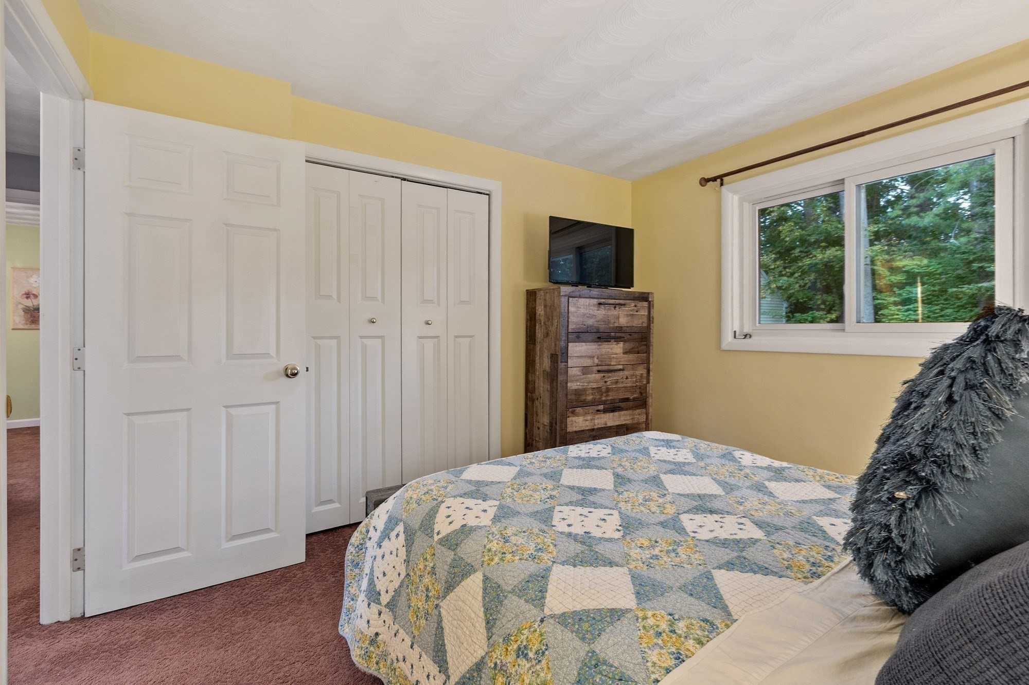 main property photo 30