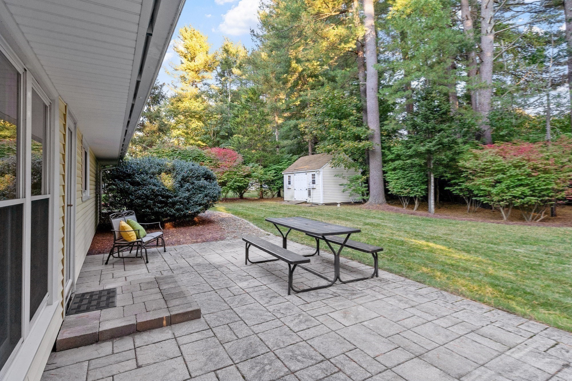 main property photo 37
