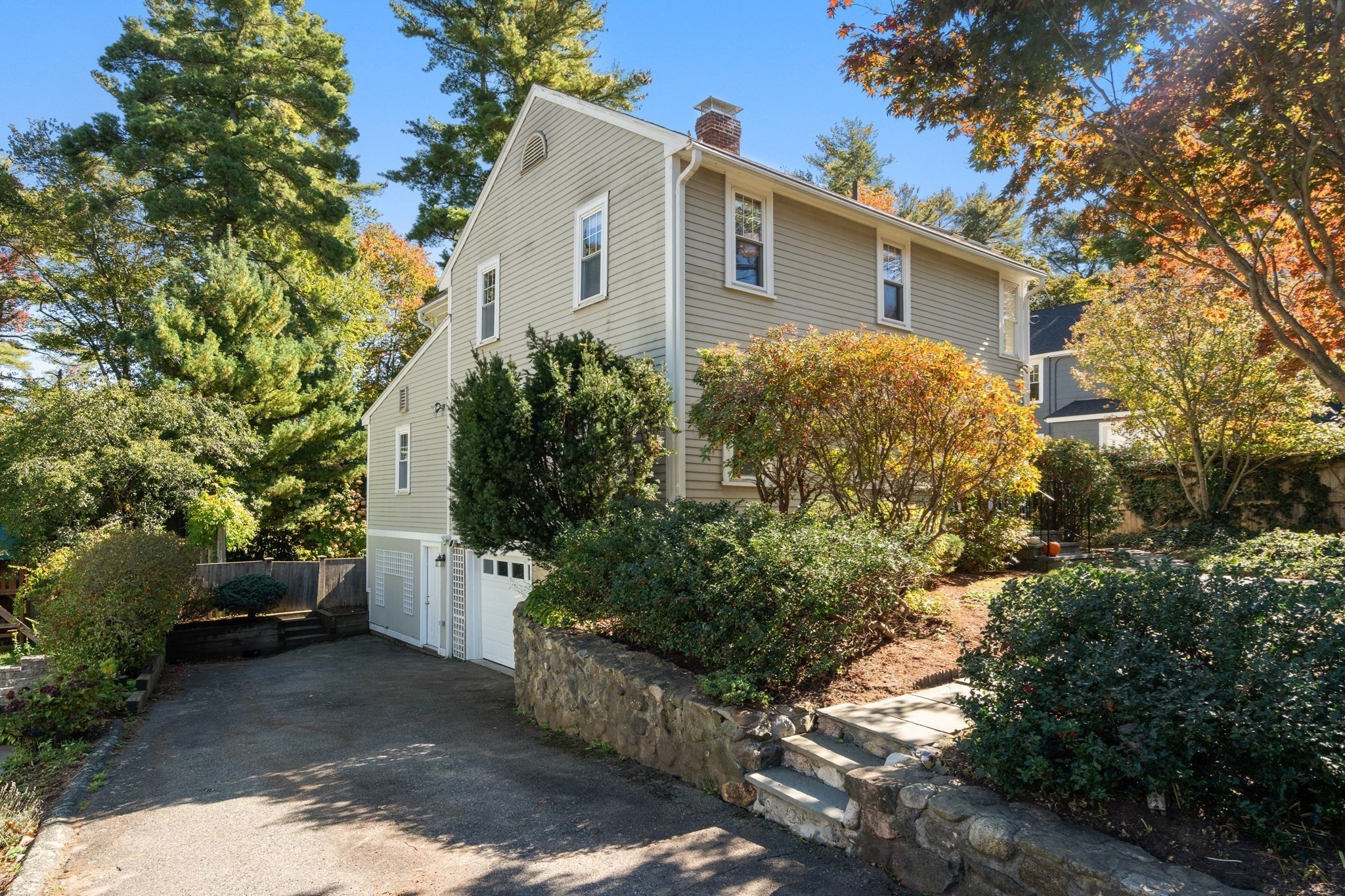 main property photo 22
