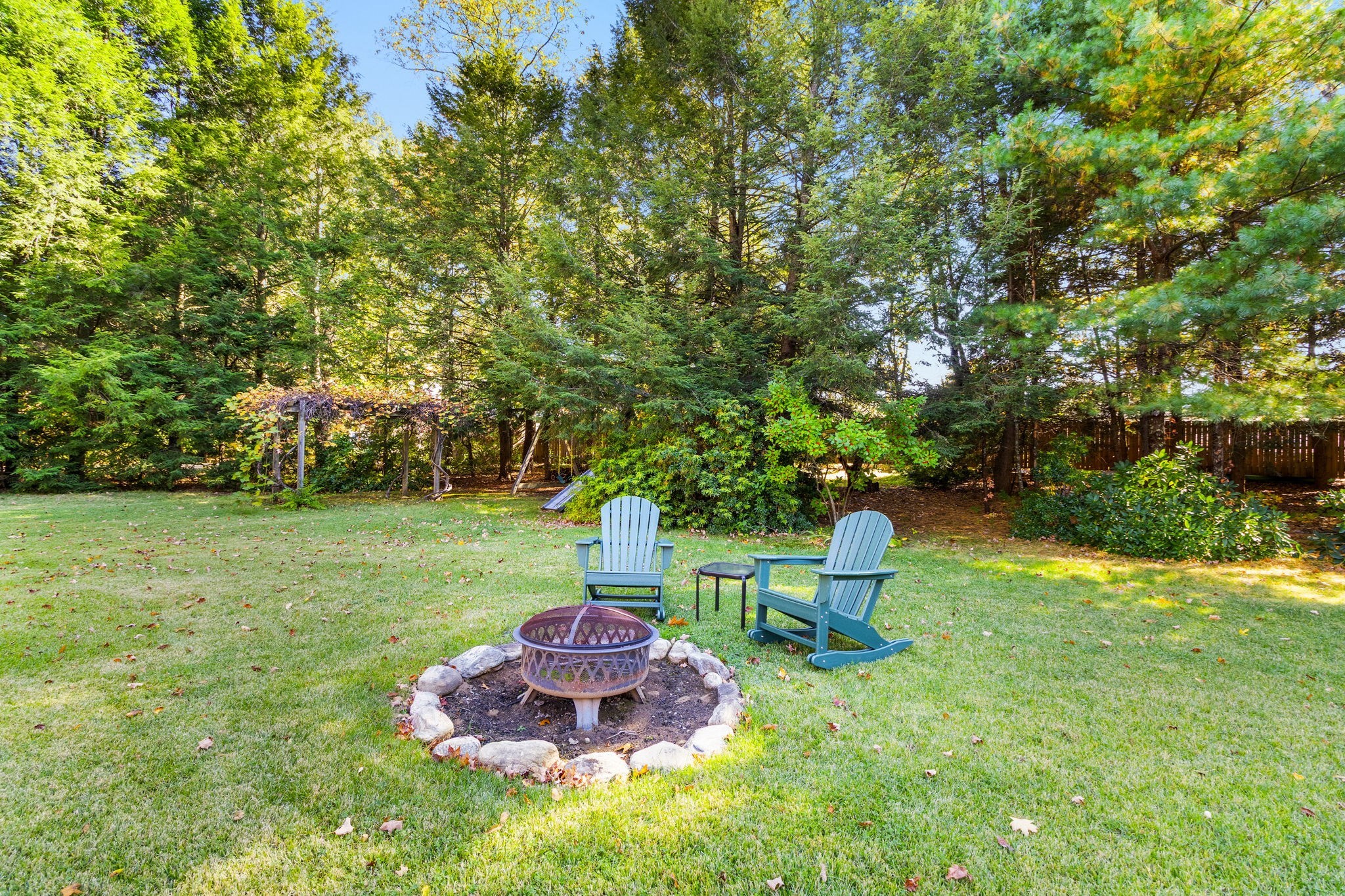main property photo 30