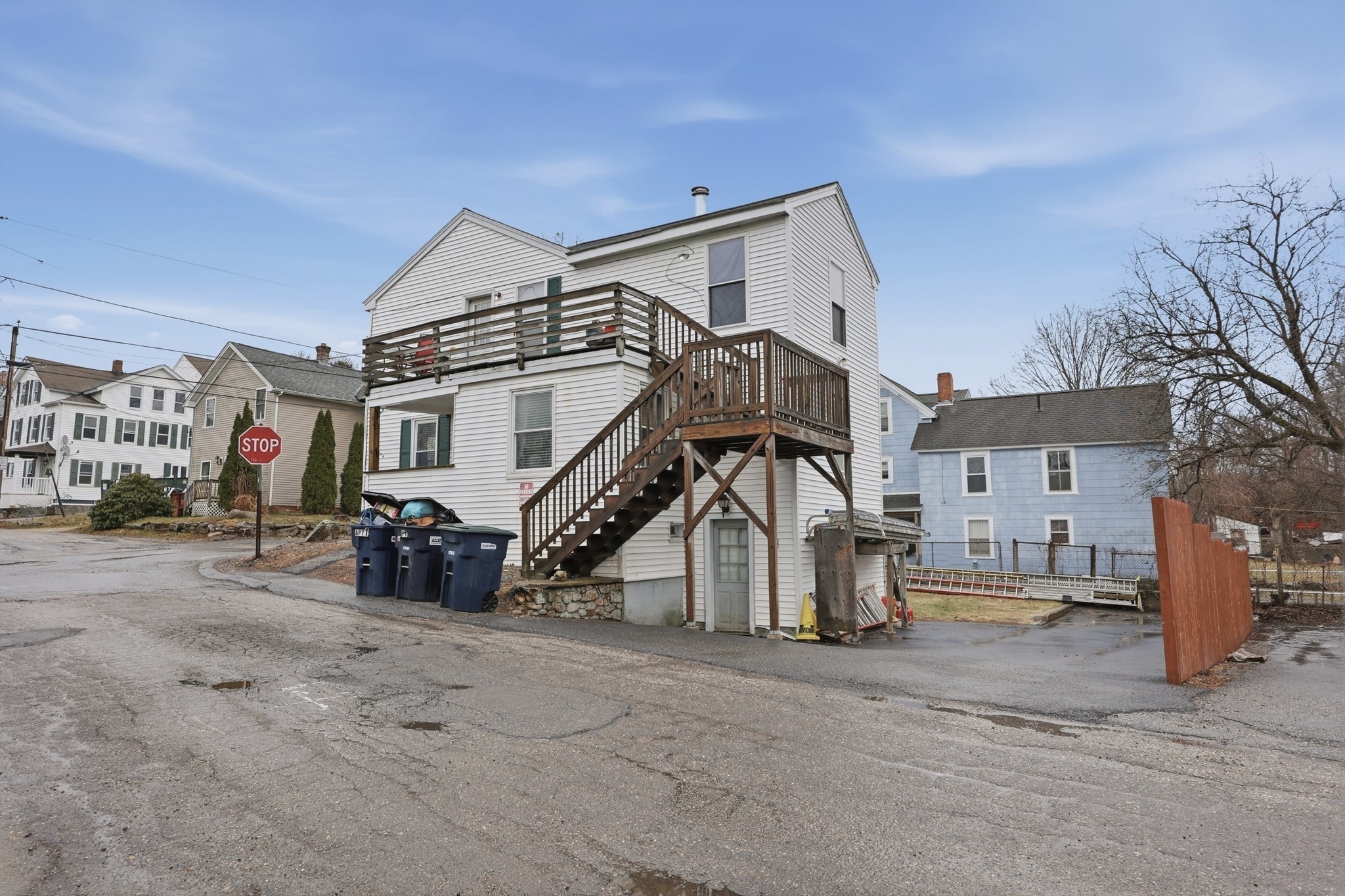 main property photo 33