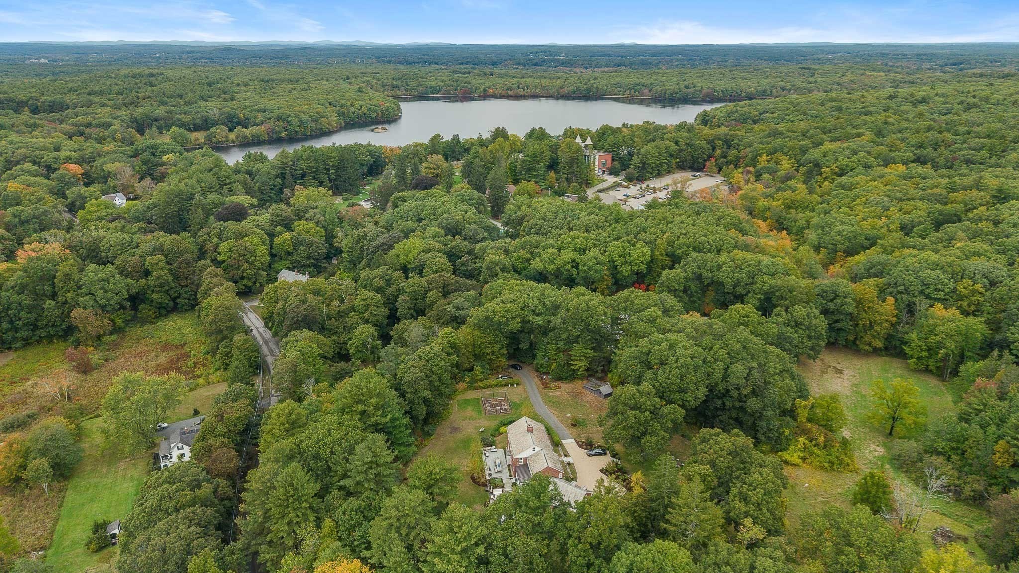 main property photo 40
