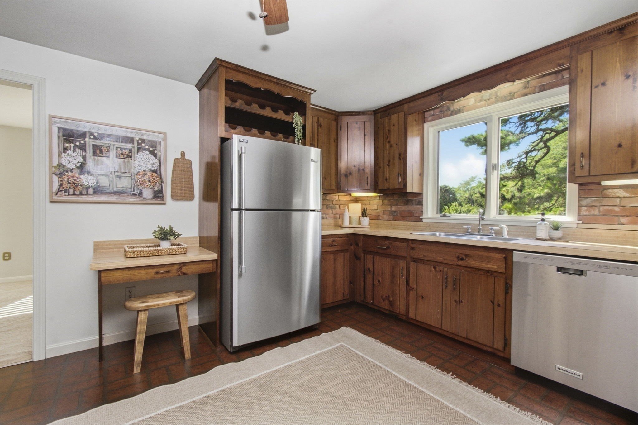 main property photo 21