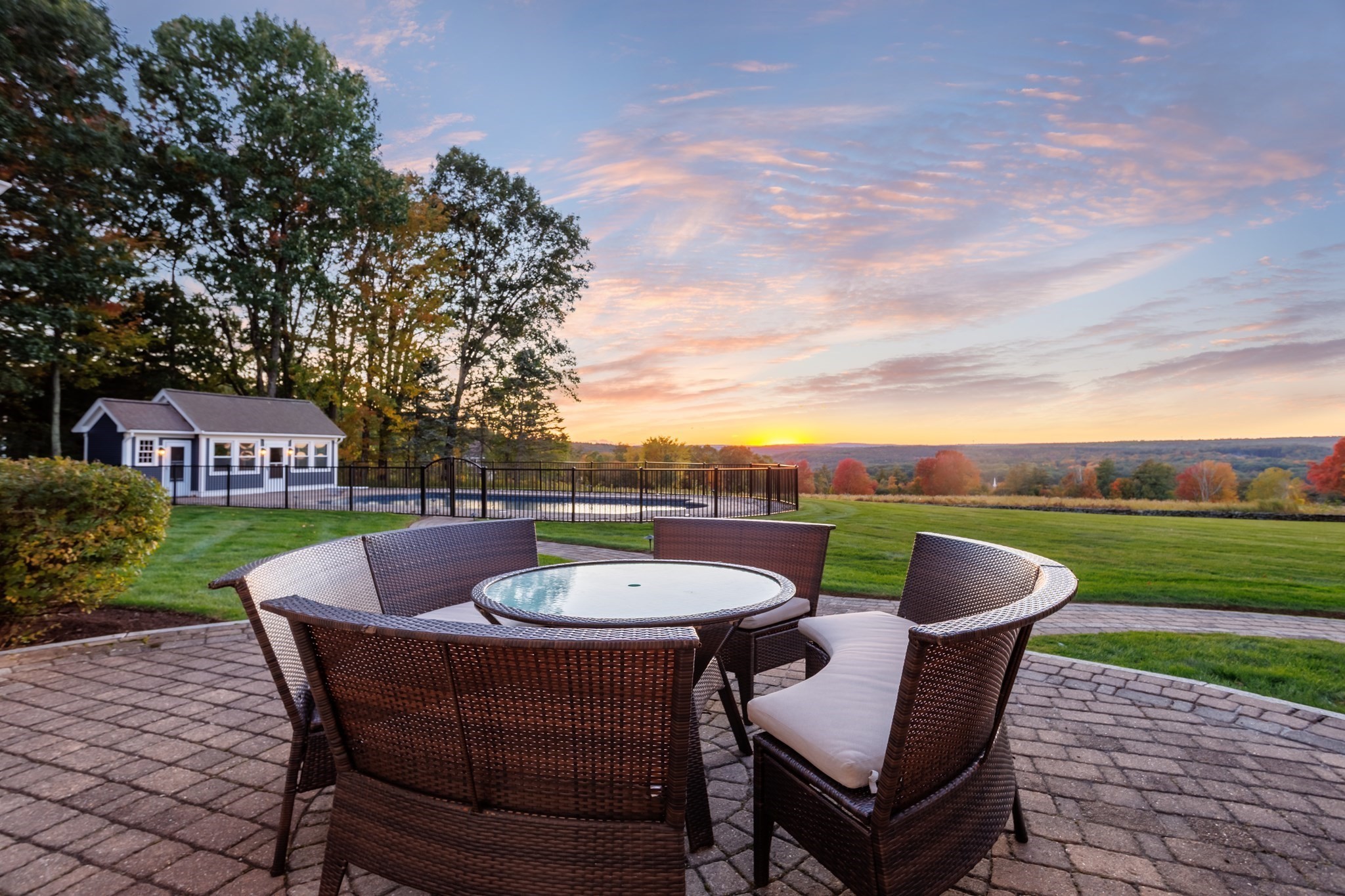 main property photo 35