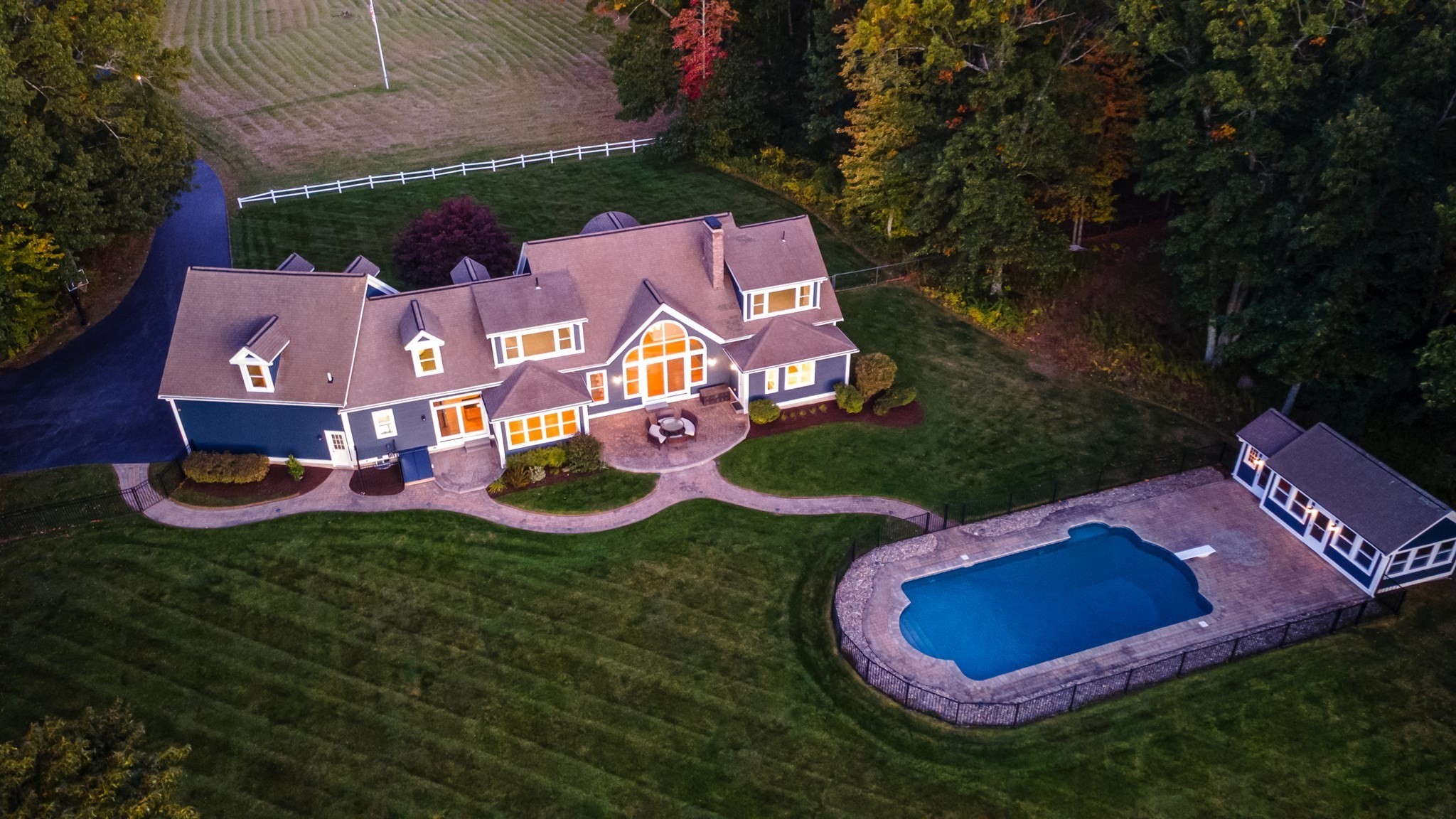 main property photo 36