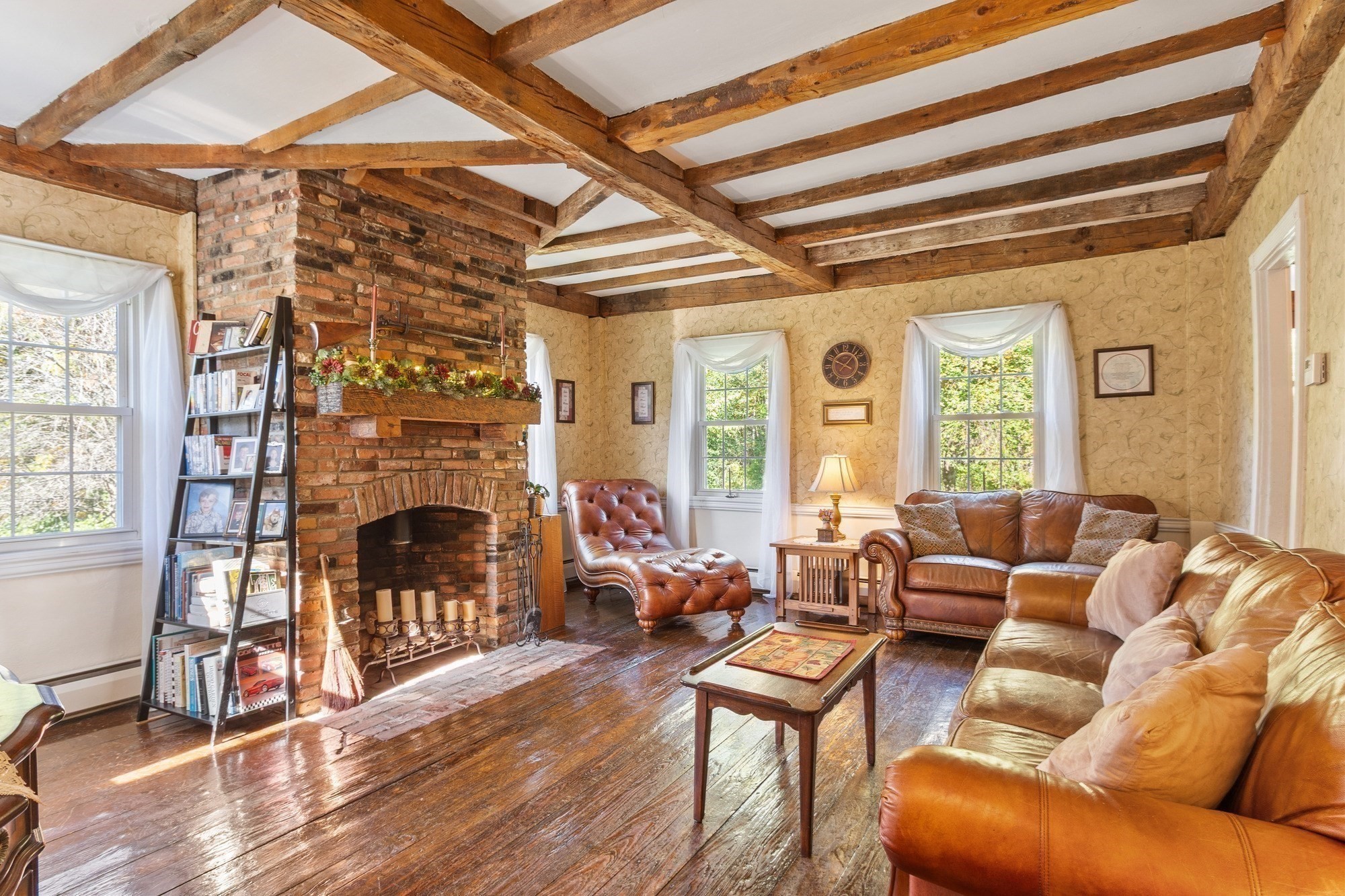 main property photo 18