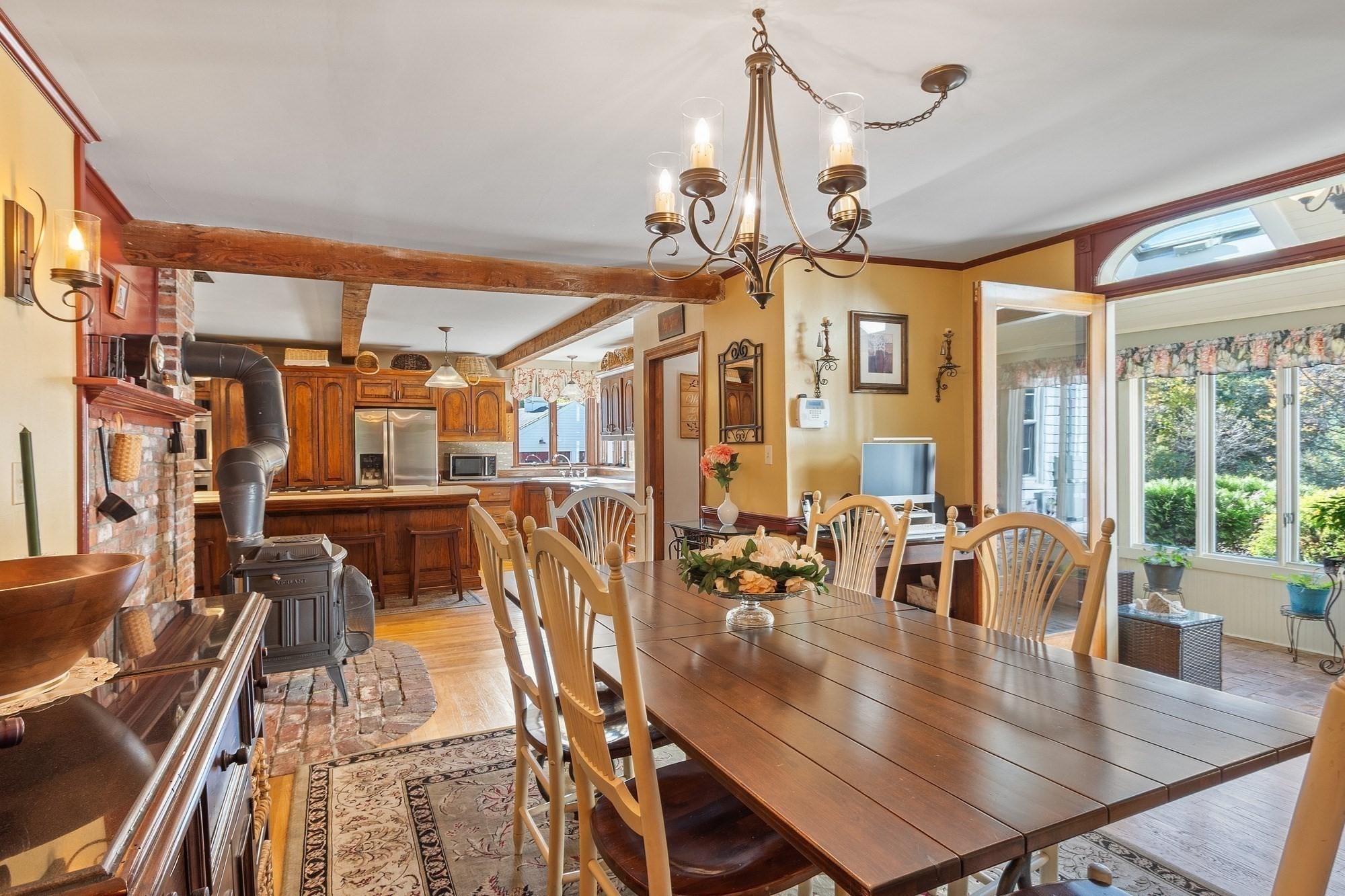 main property photo 19