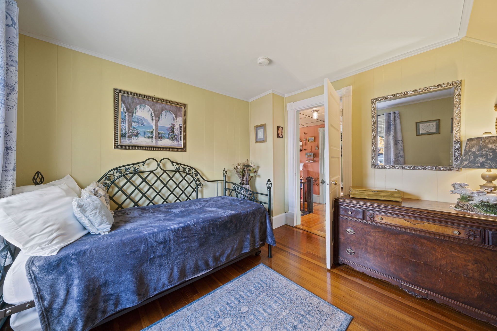 main property photo 16