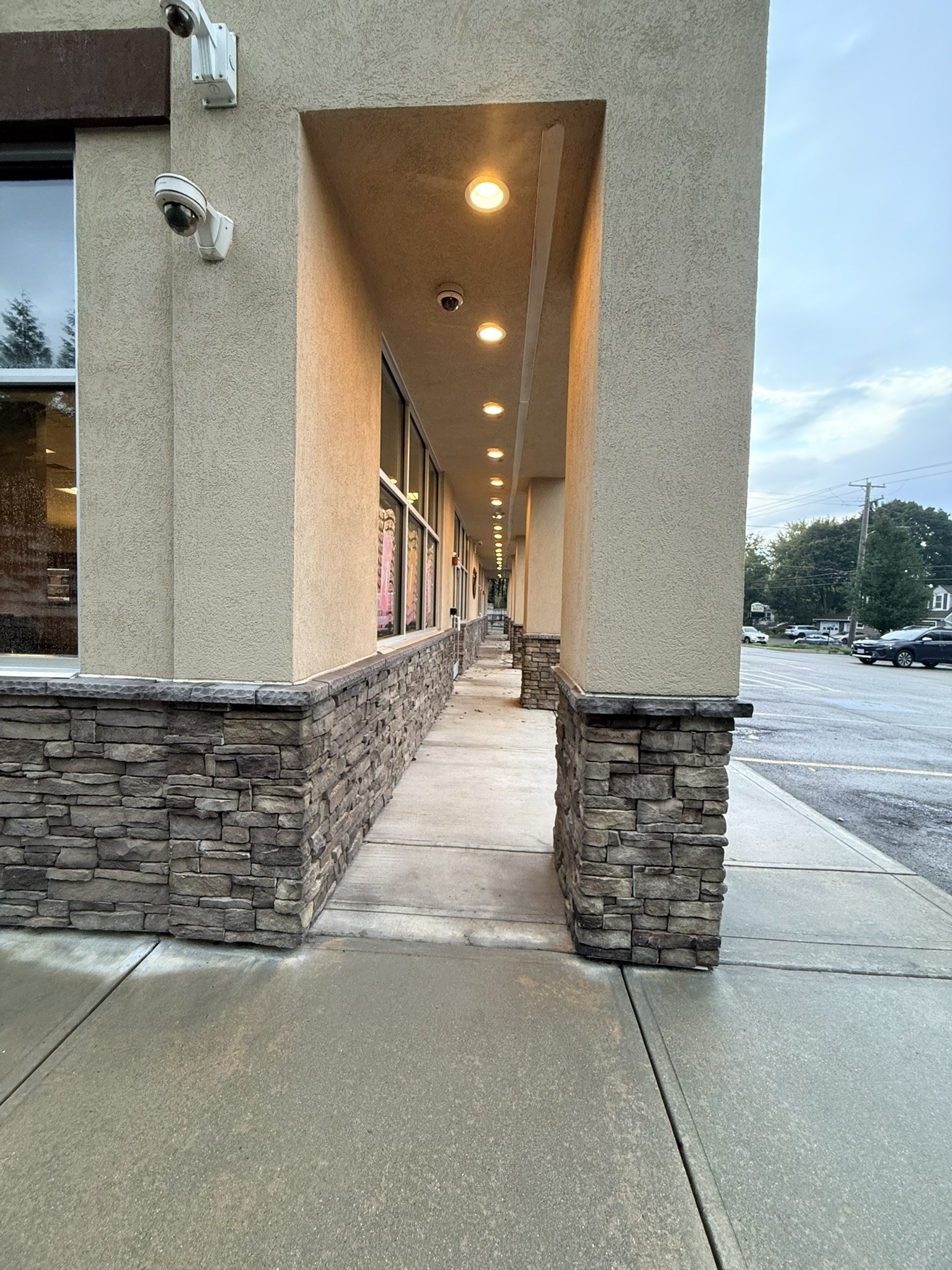 main property photo 20