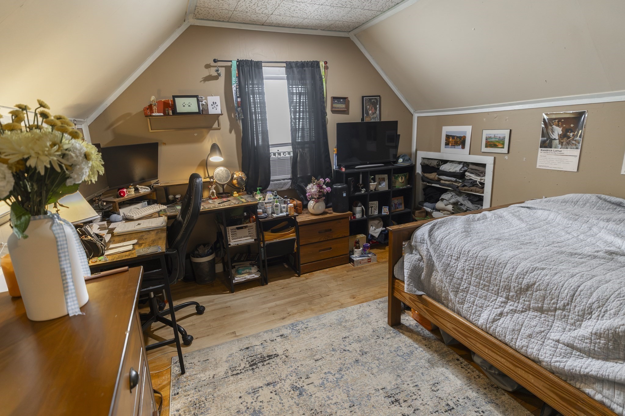 main property photo 14