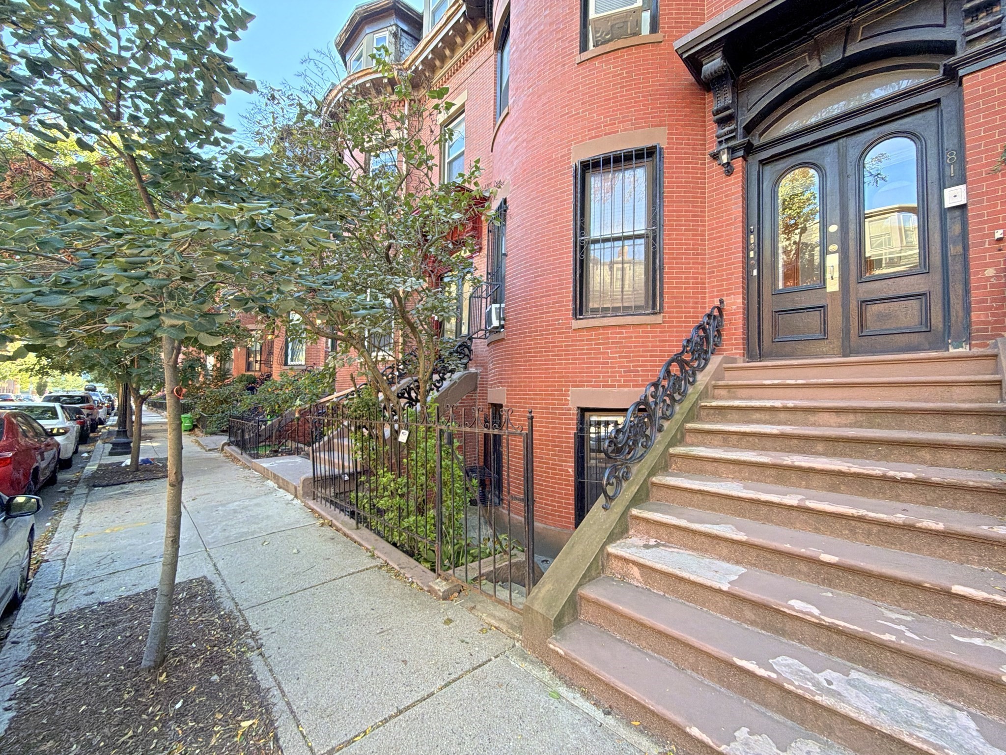 main property photo 17