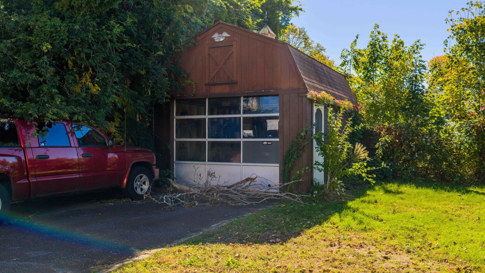 main property photo 7