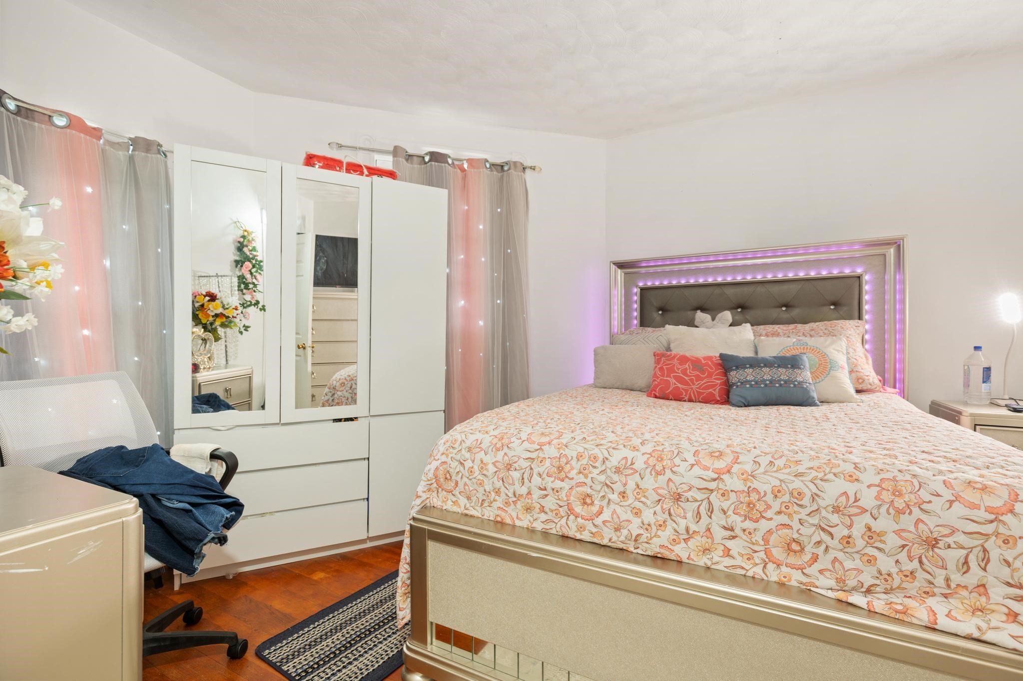 main property photo 22