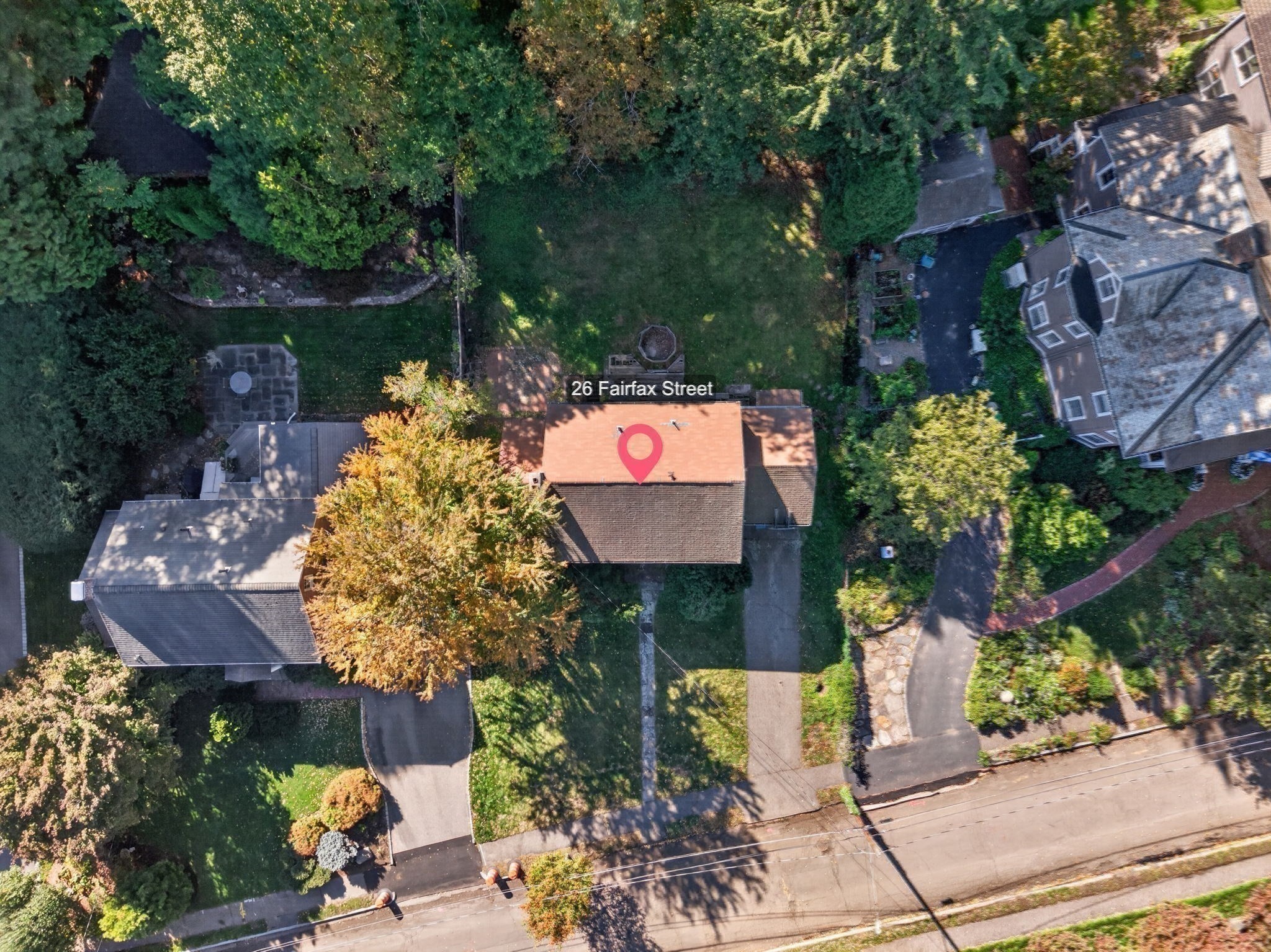 main property photo 30