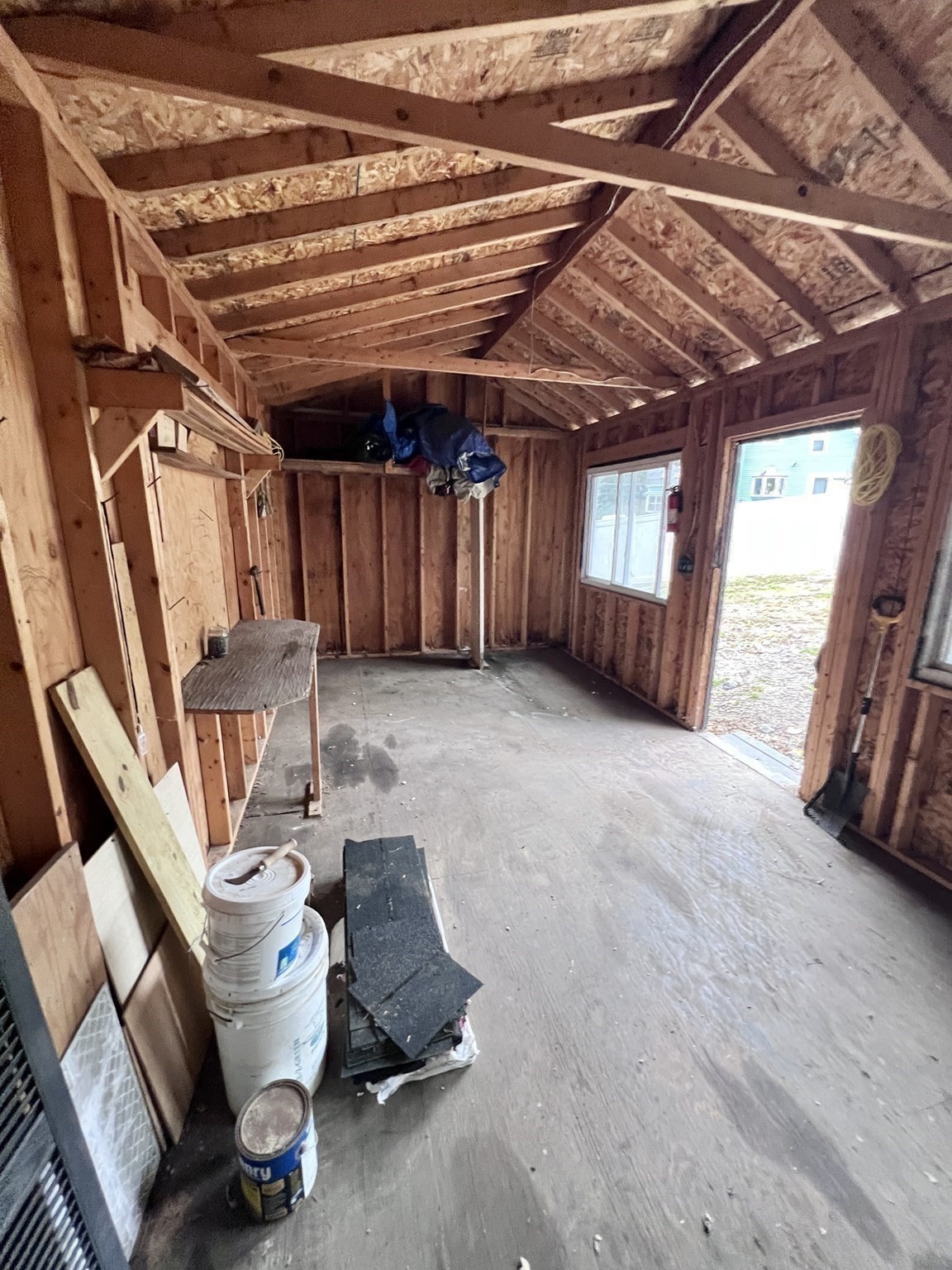 main property photo 36