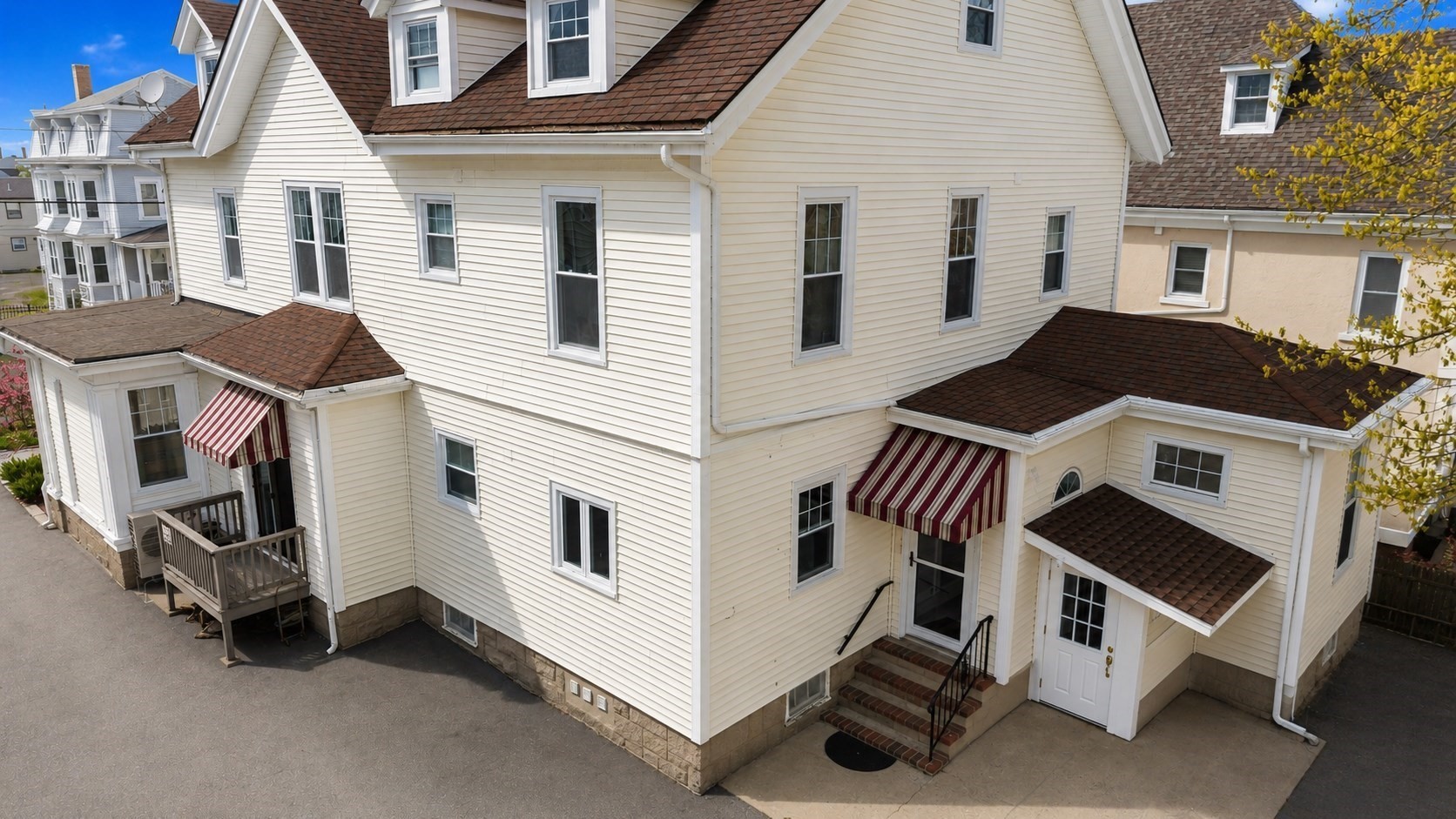 main property photo 39