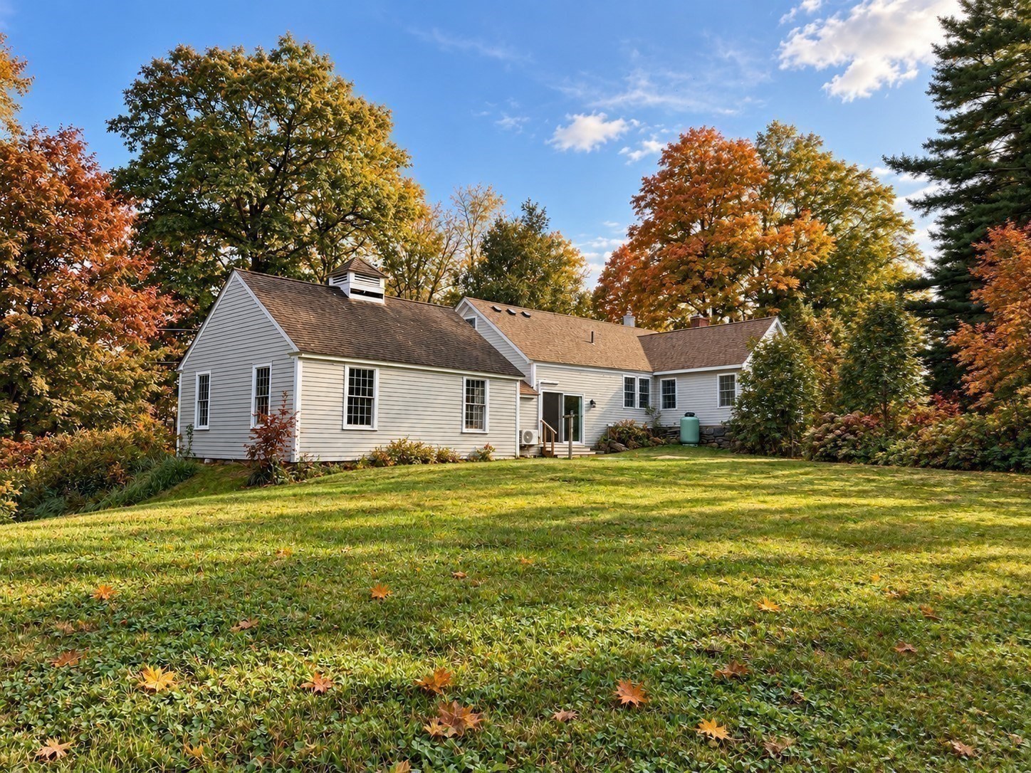 main property photo 31