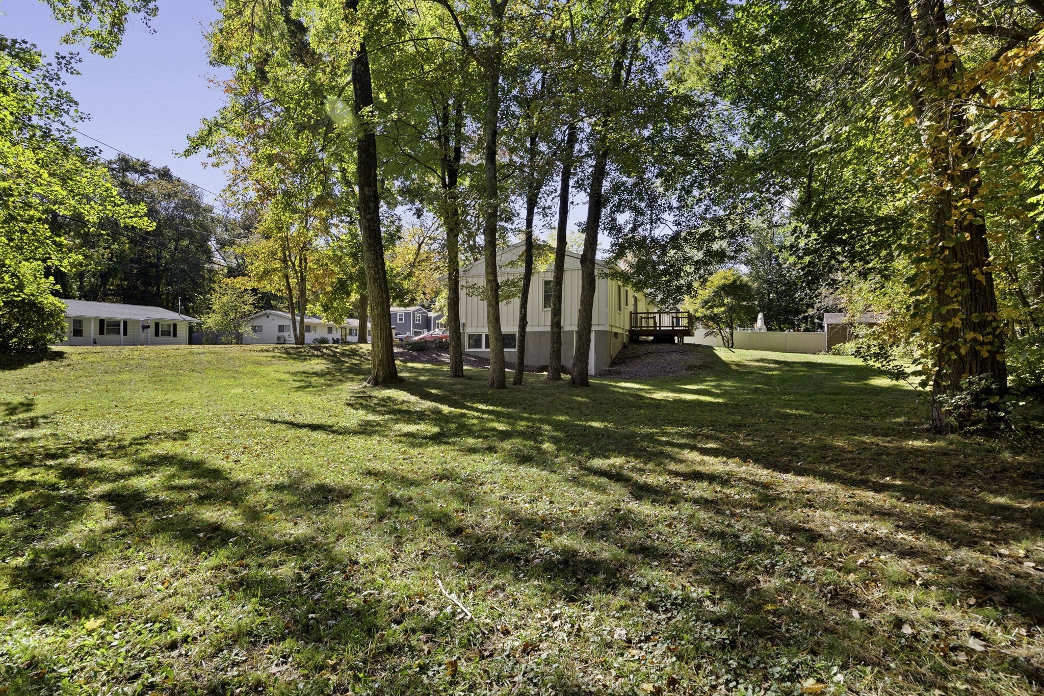 main property photo 24