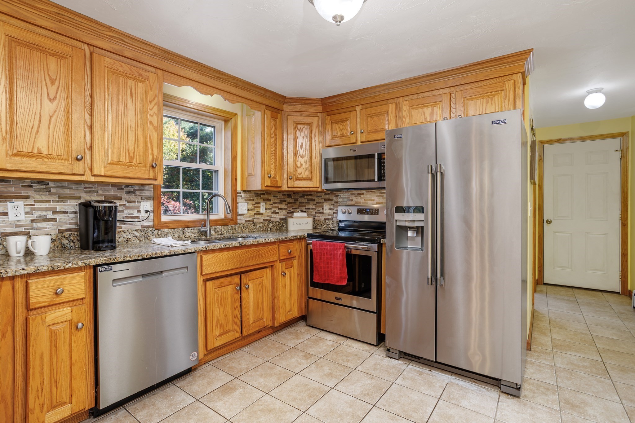 main property photo 12