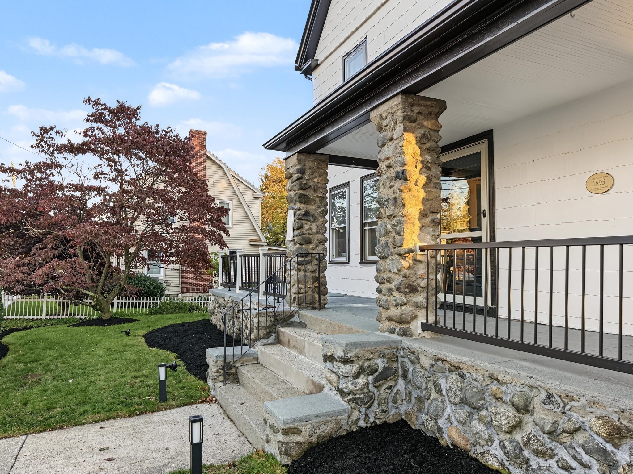 main property photo 29