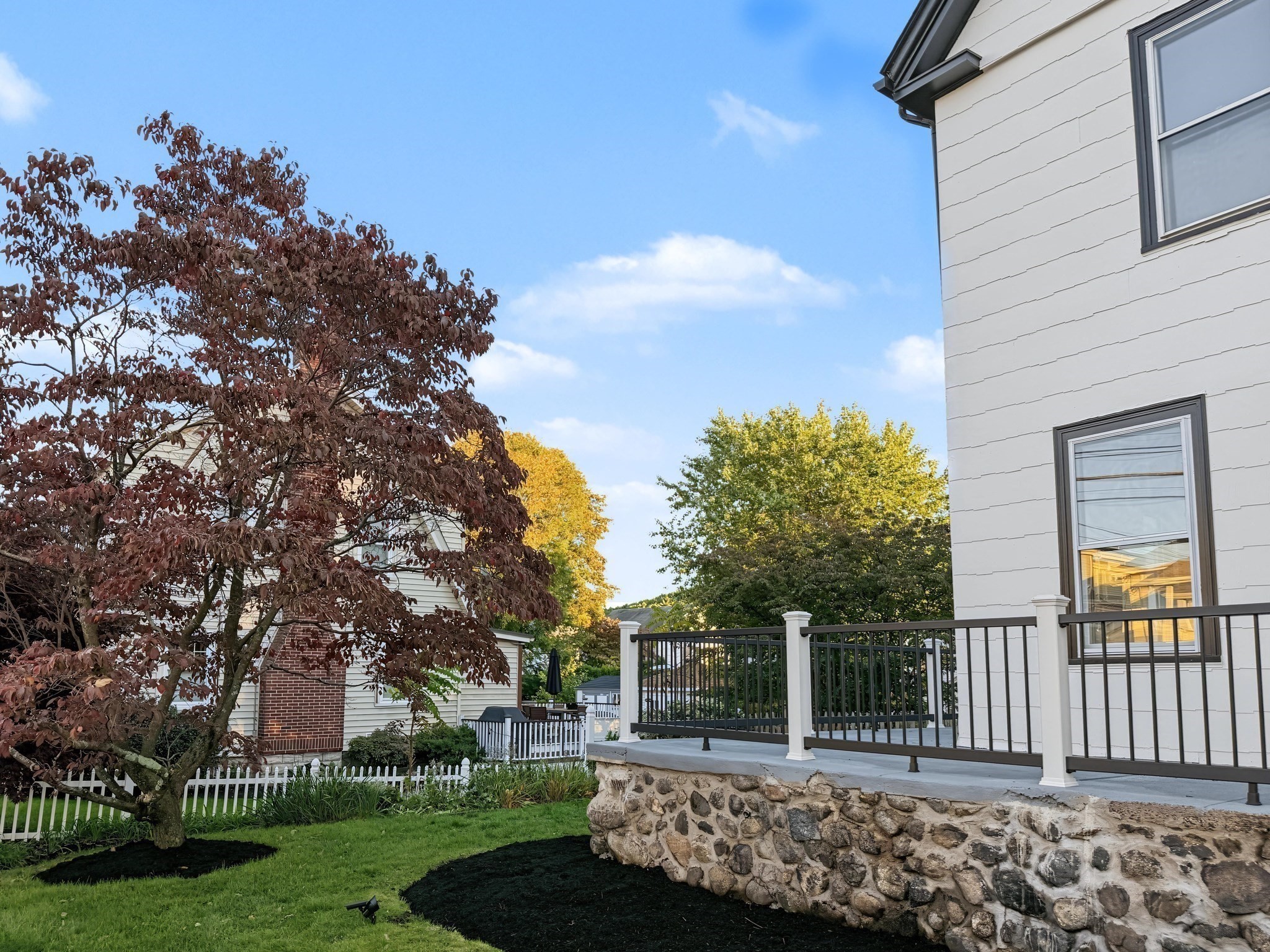 main property photo 32