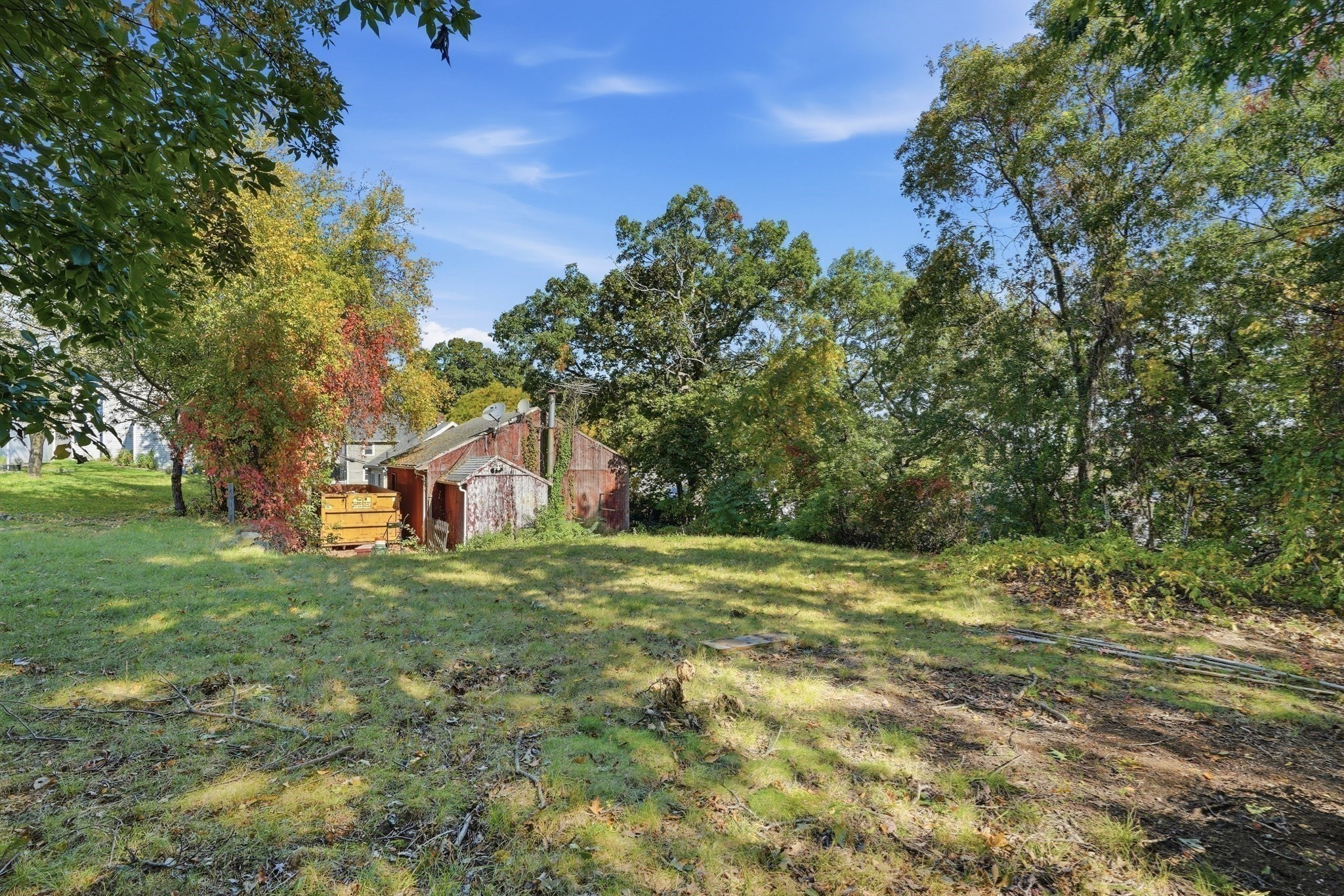 main property photo 28