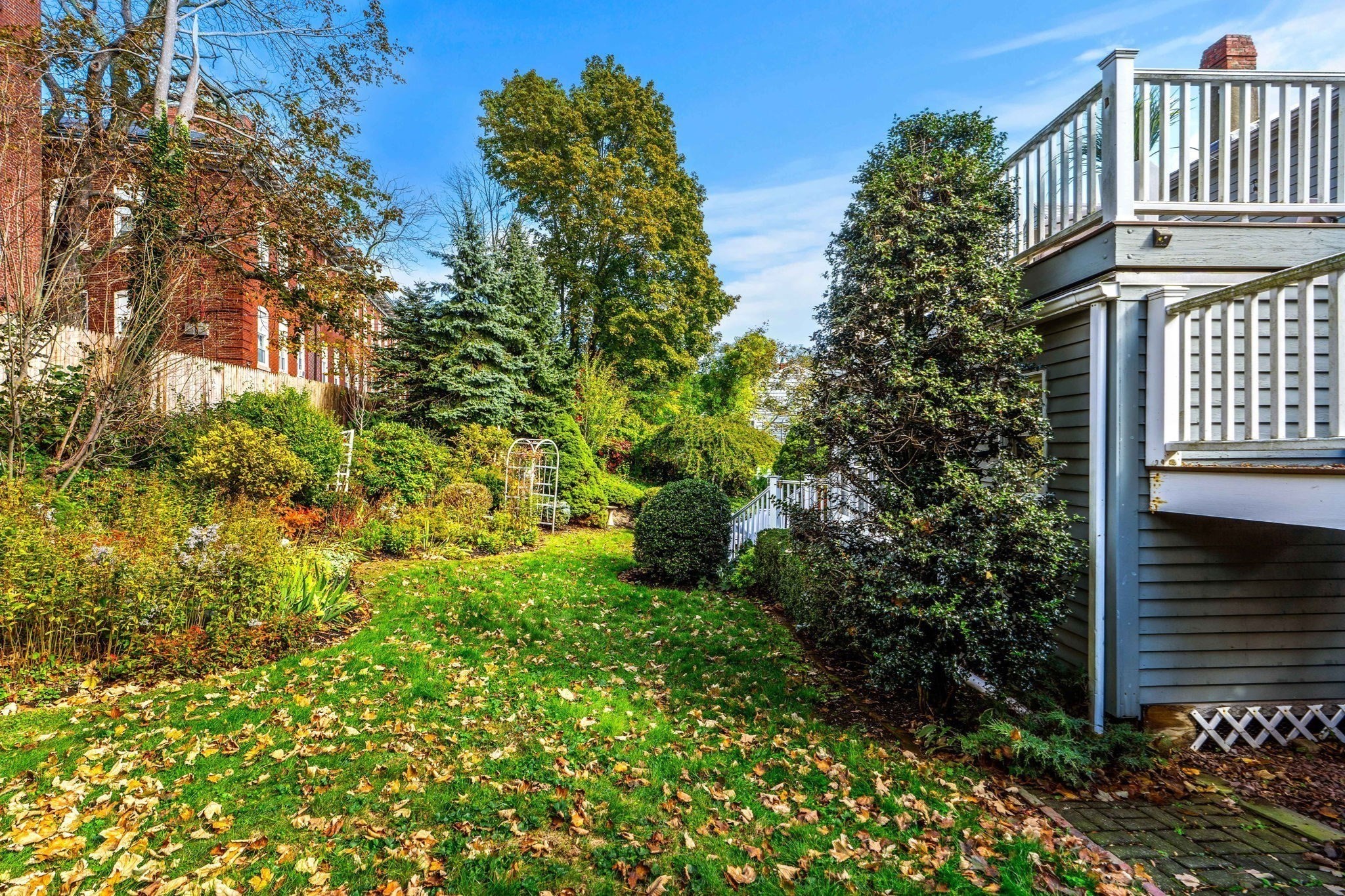 main property photo 29