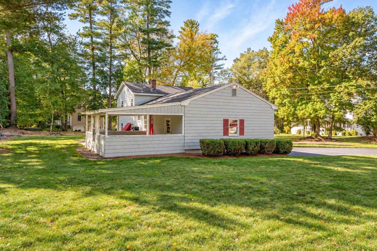 main property photo 25