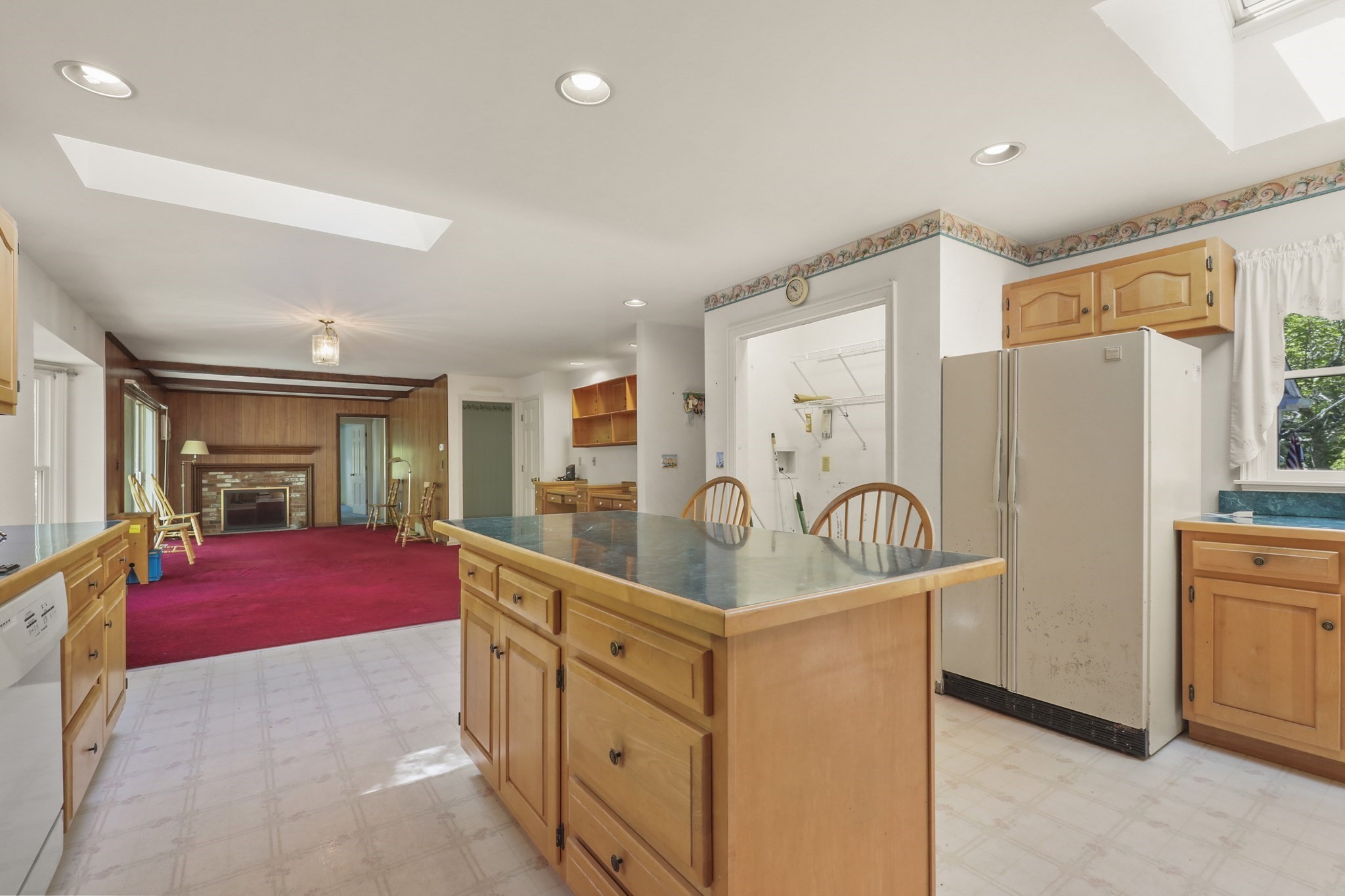 main property photo 9