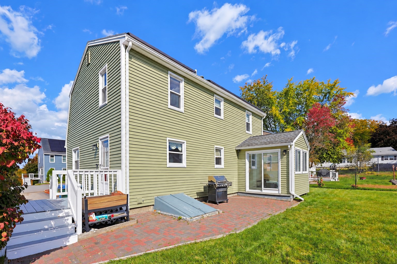 main property photo 10