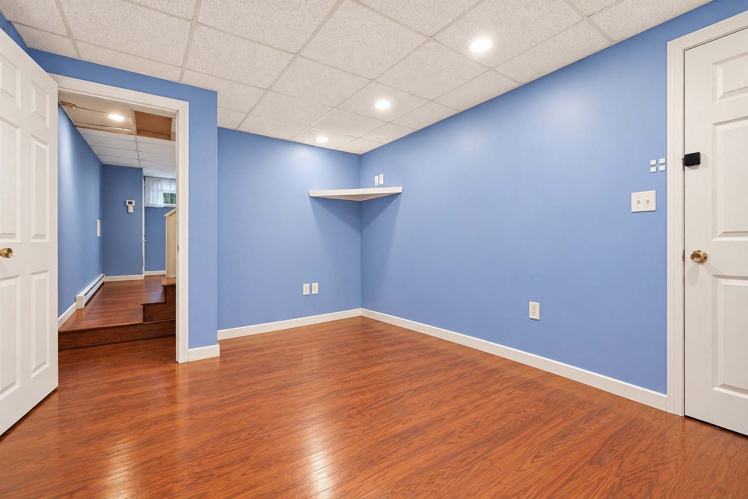 main property photo 34