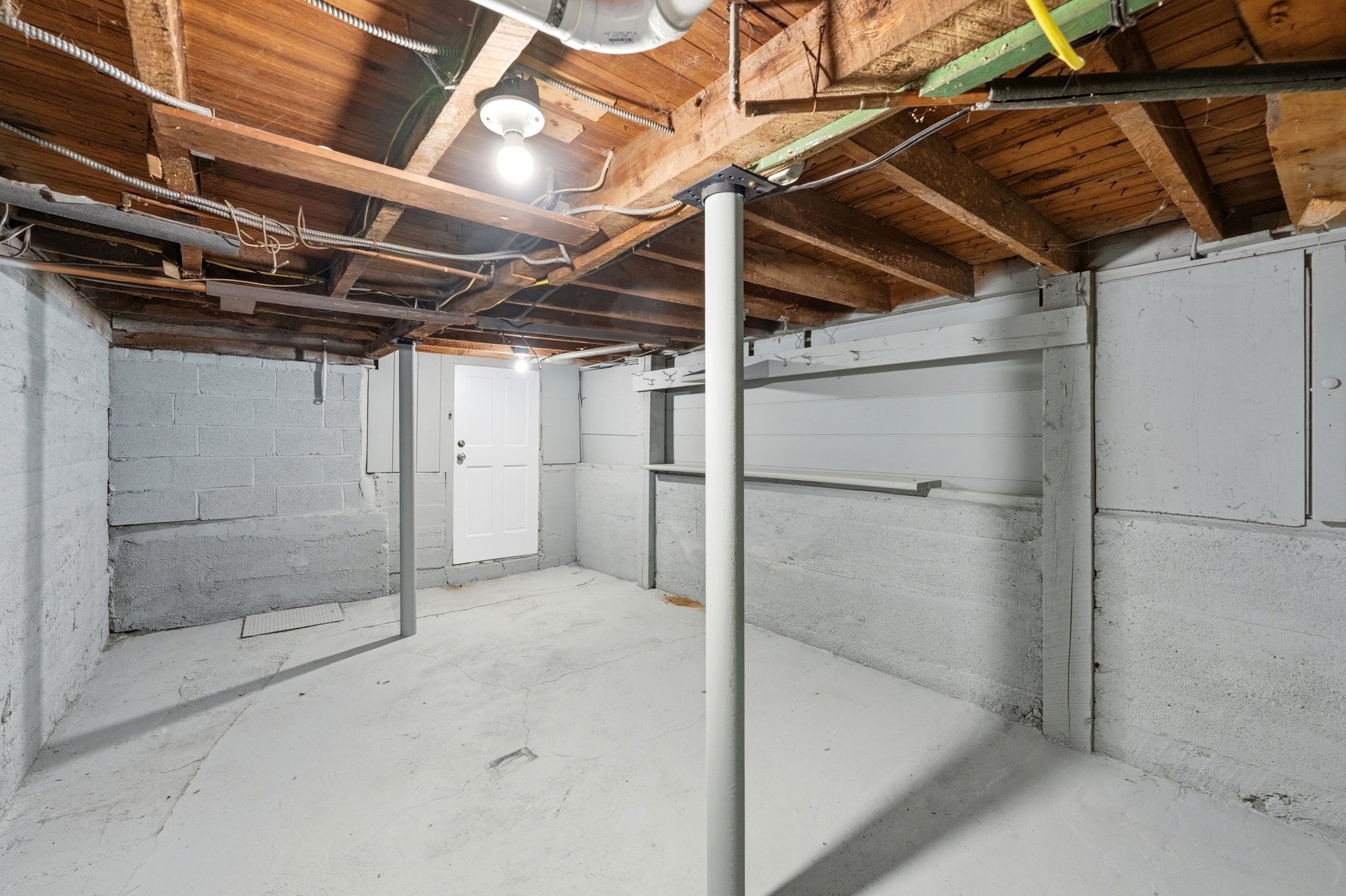 main property photo 38