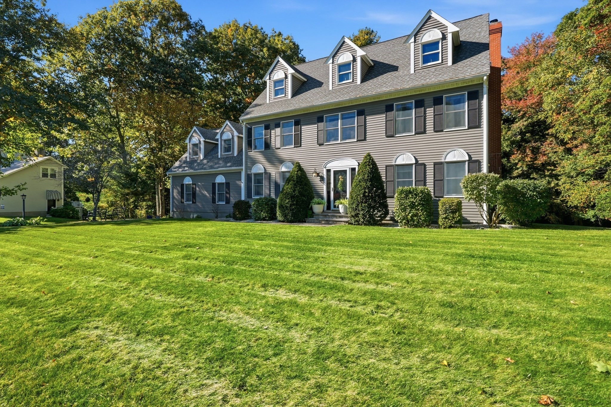 main property photo 2