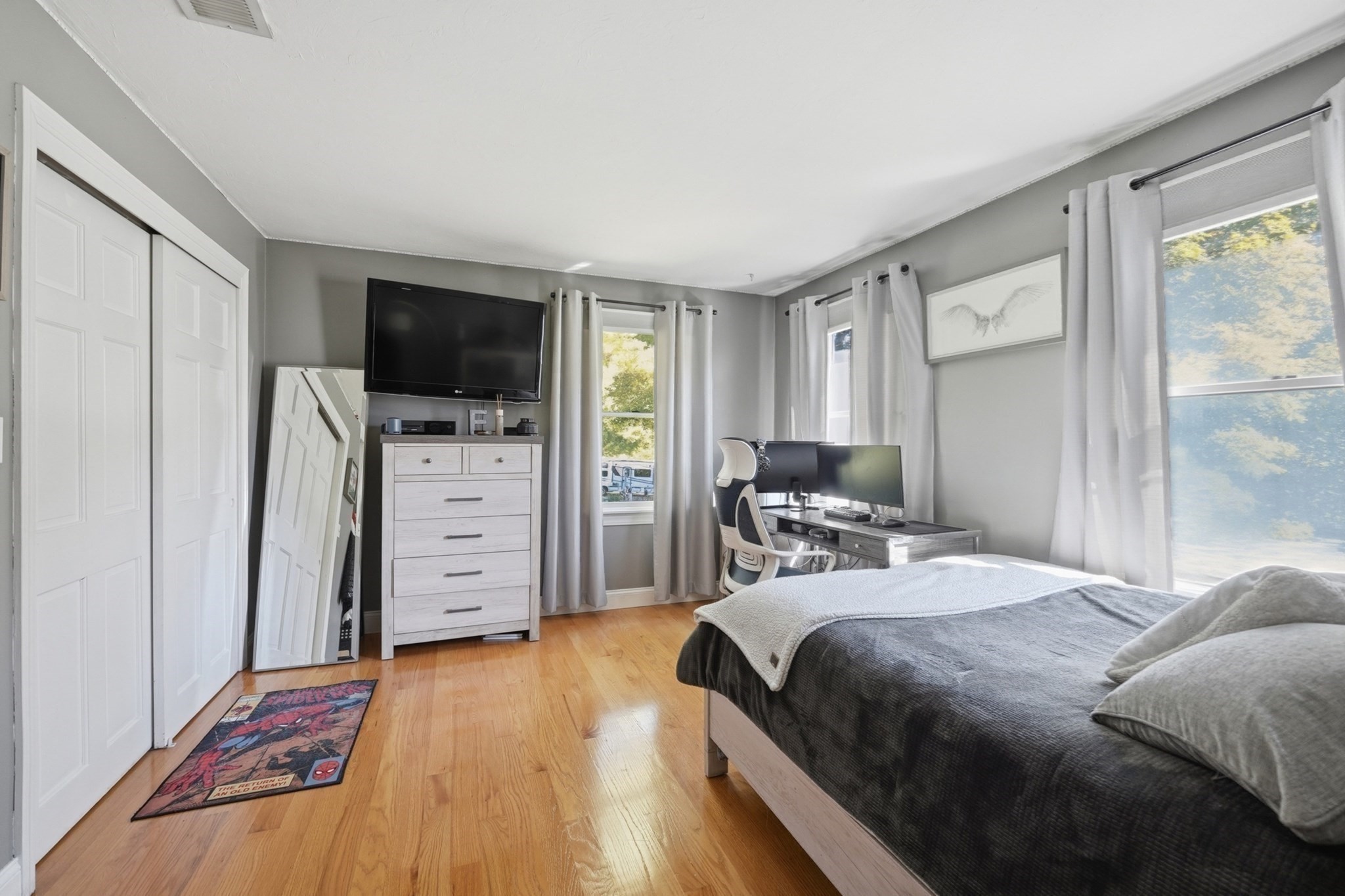 main property photo 25