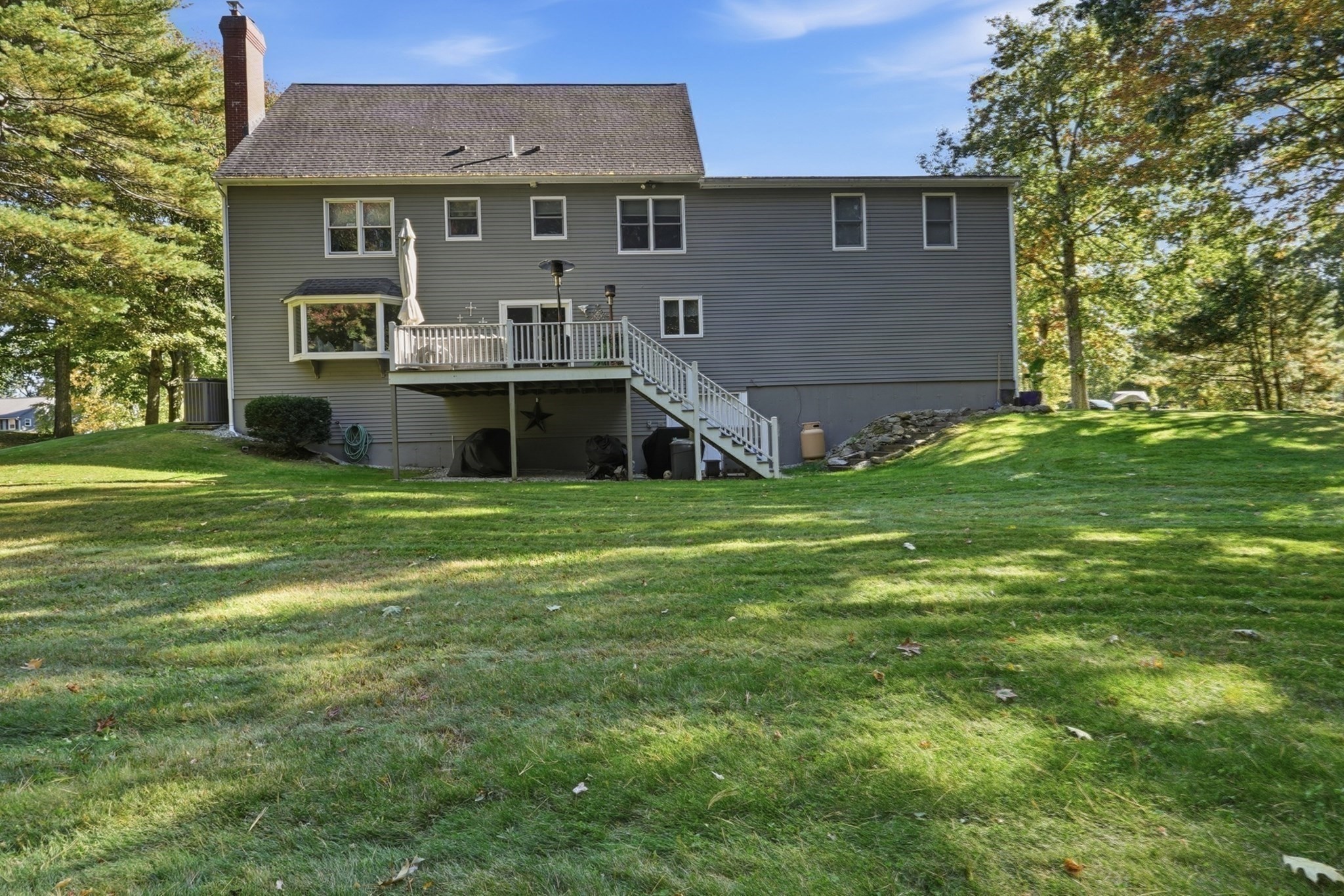 main property photo 37