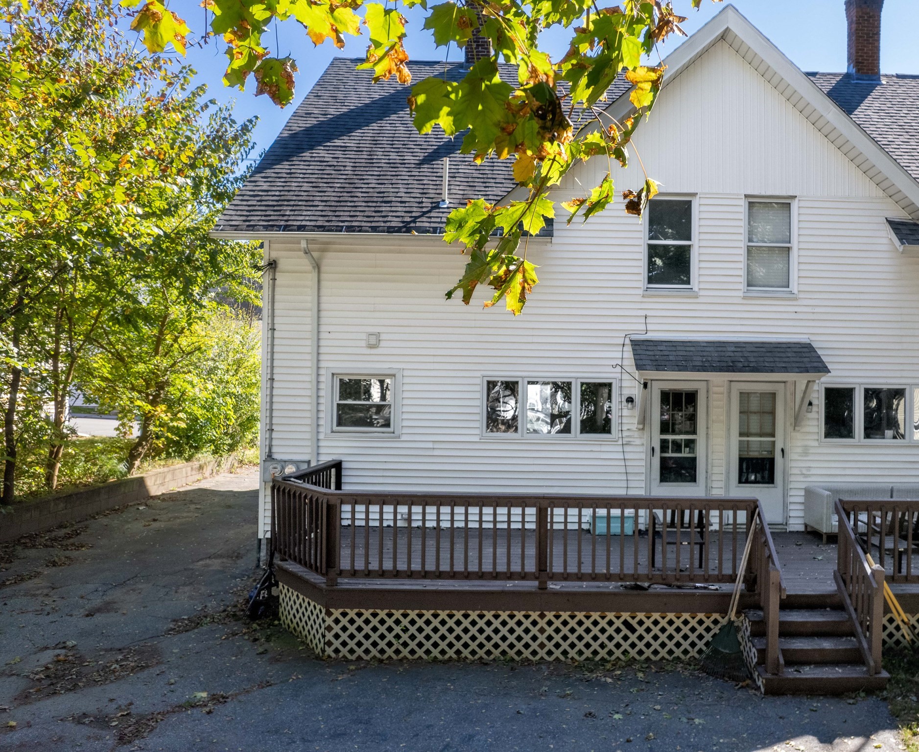 main property photo 24